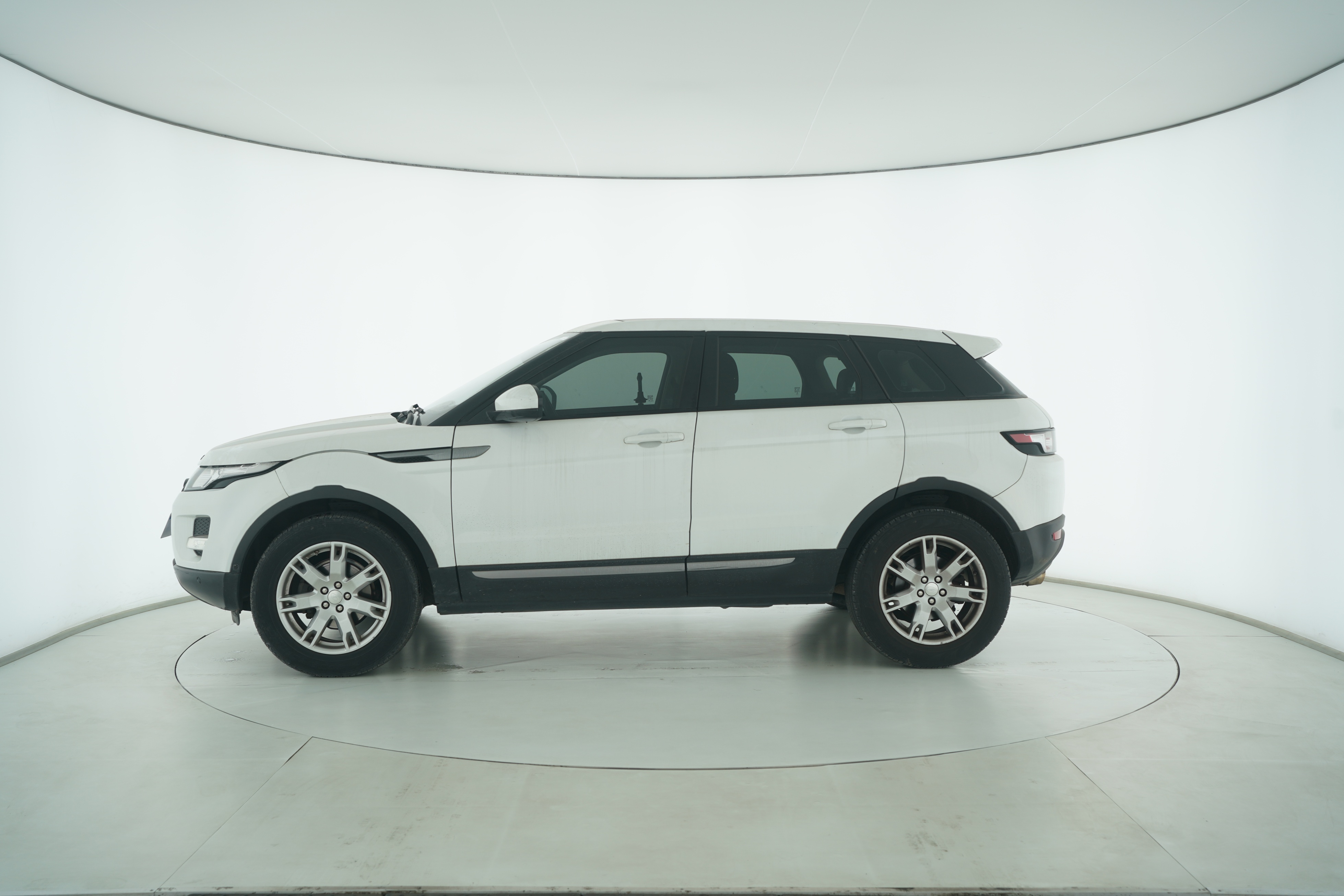 Land Rover Range Rover Evoque (Imported) 2014 — фото 7
