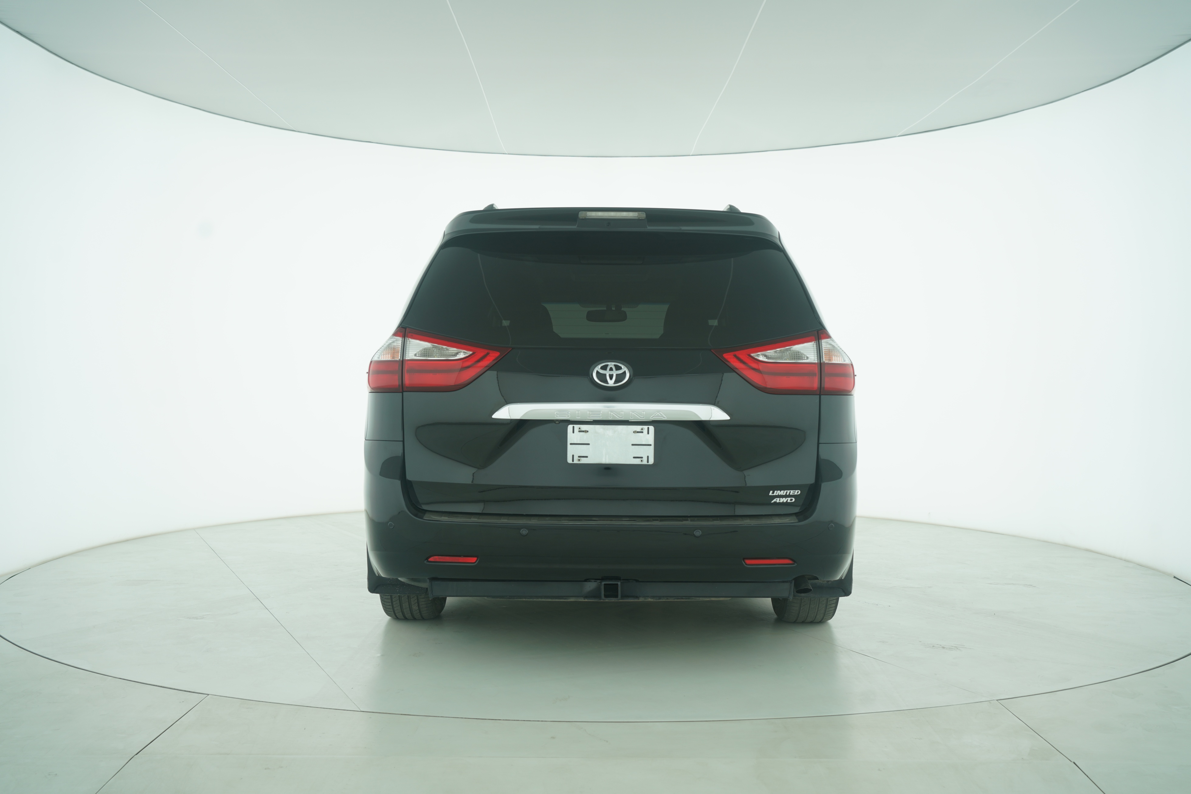 Toyota Sienna 2015 — фото 6
