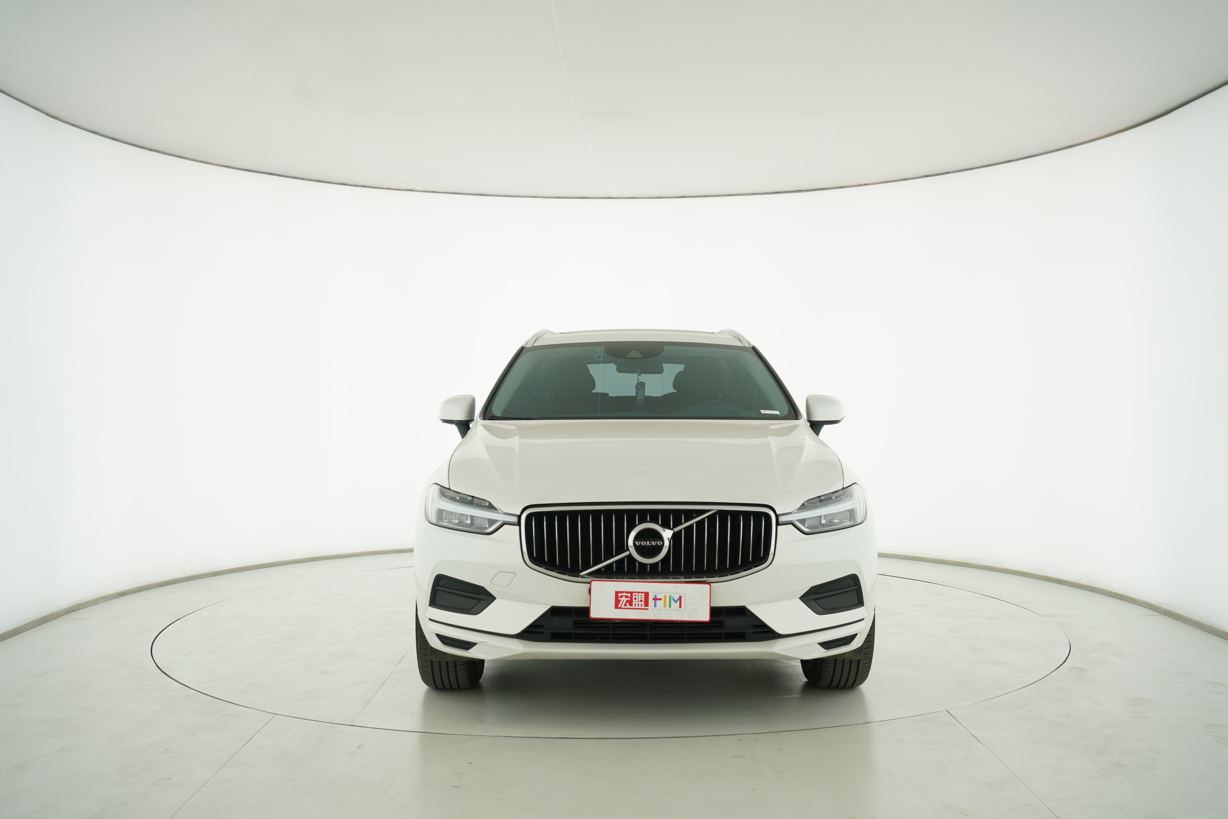 VOLVO XC60 2019 — фото 5
