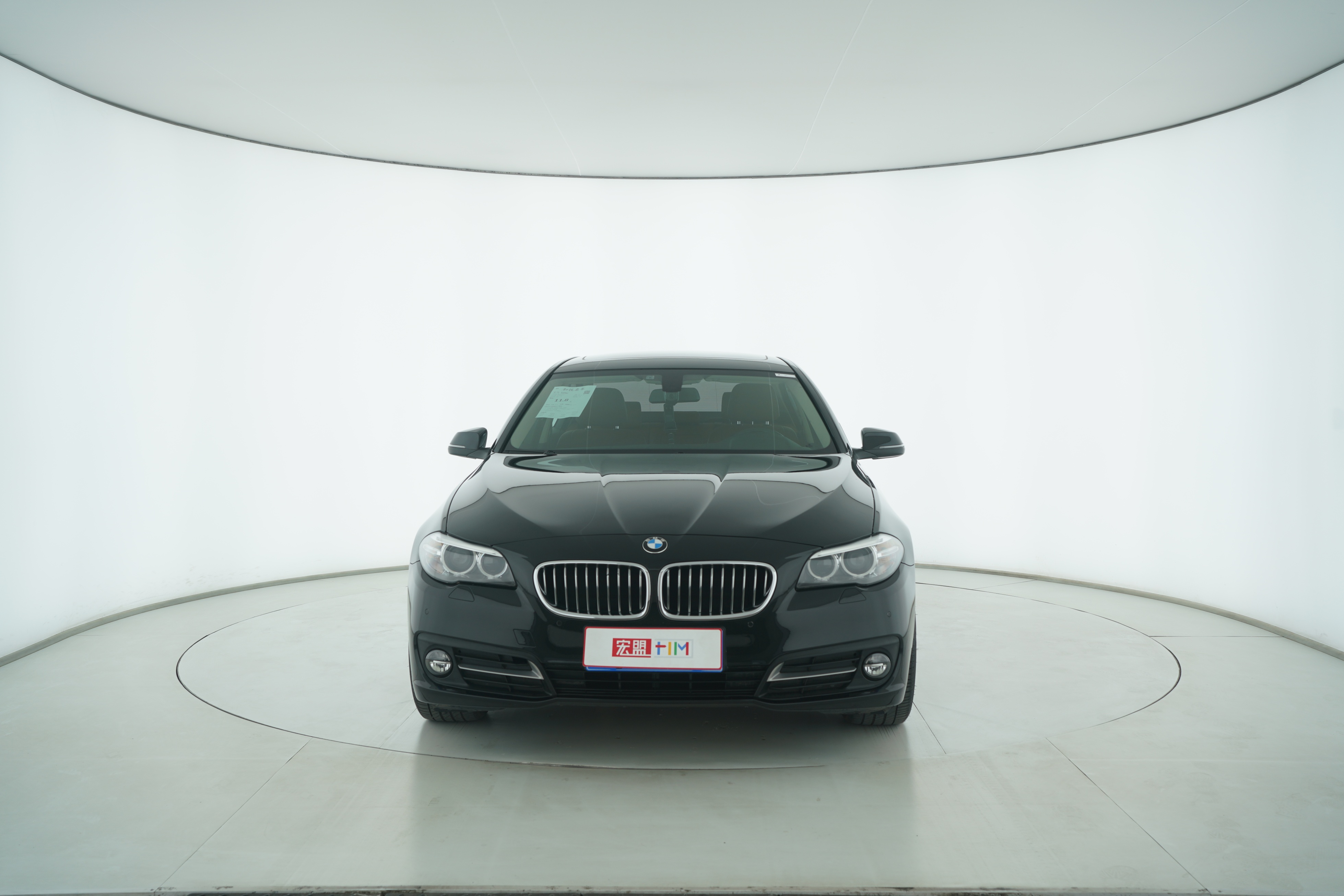 BMW 5 Series 2017 — фото 5