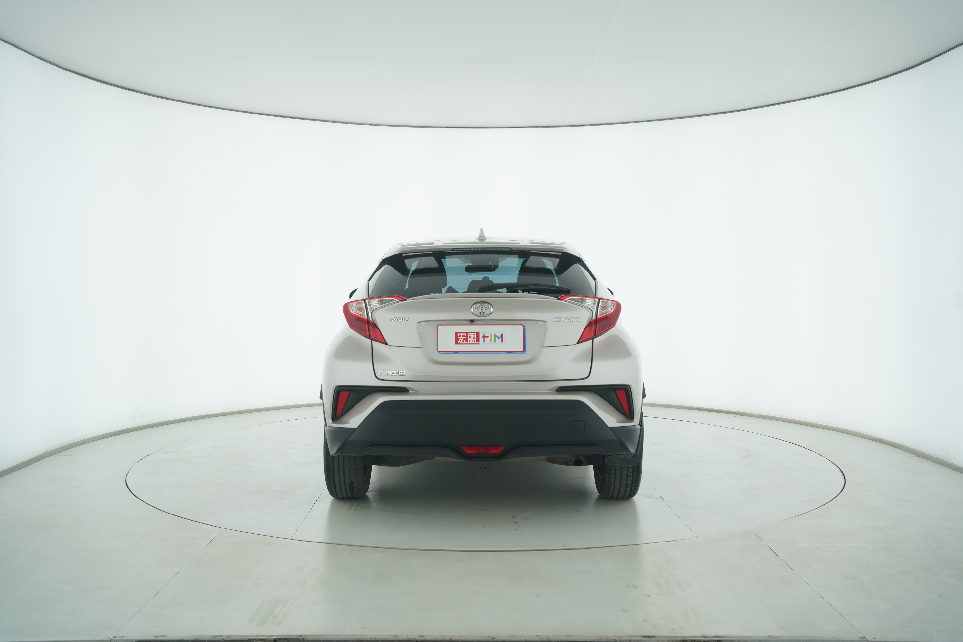 Toyota C-HR 2020 — фото 6