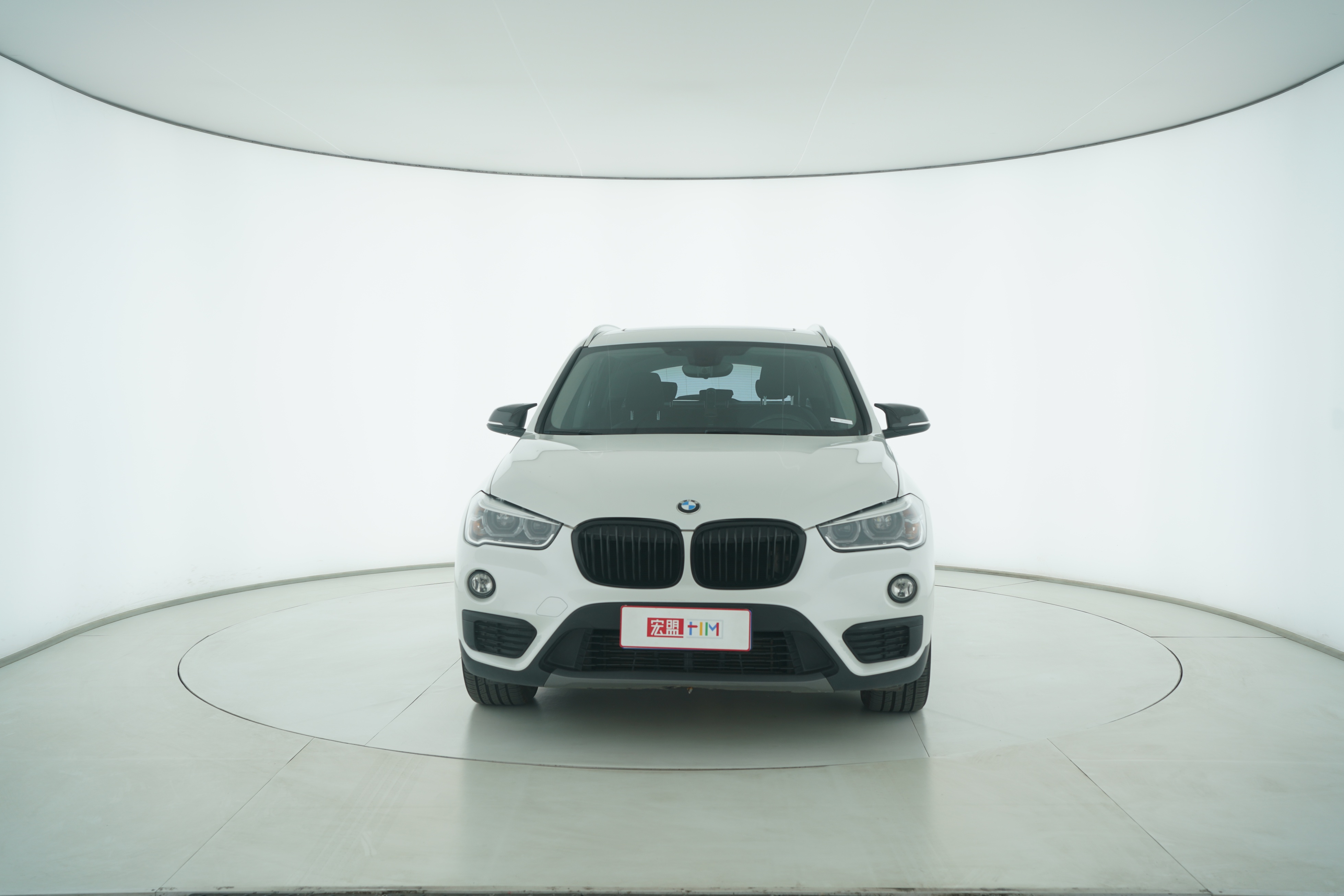 BMW X1 2019 — фото 5