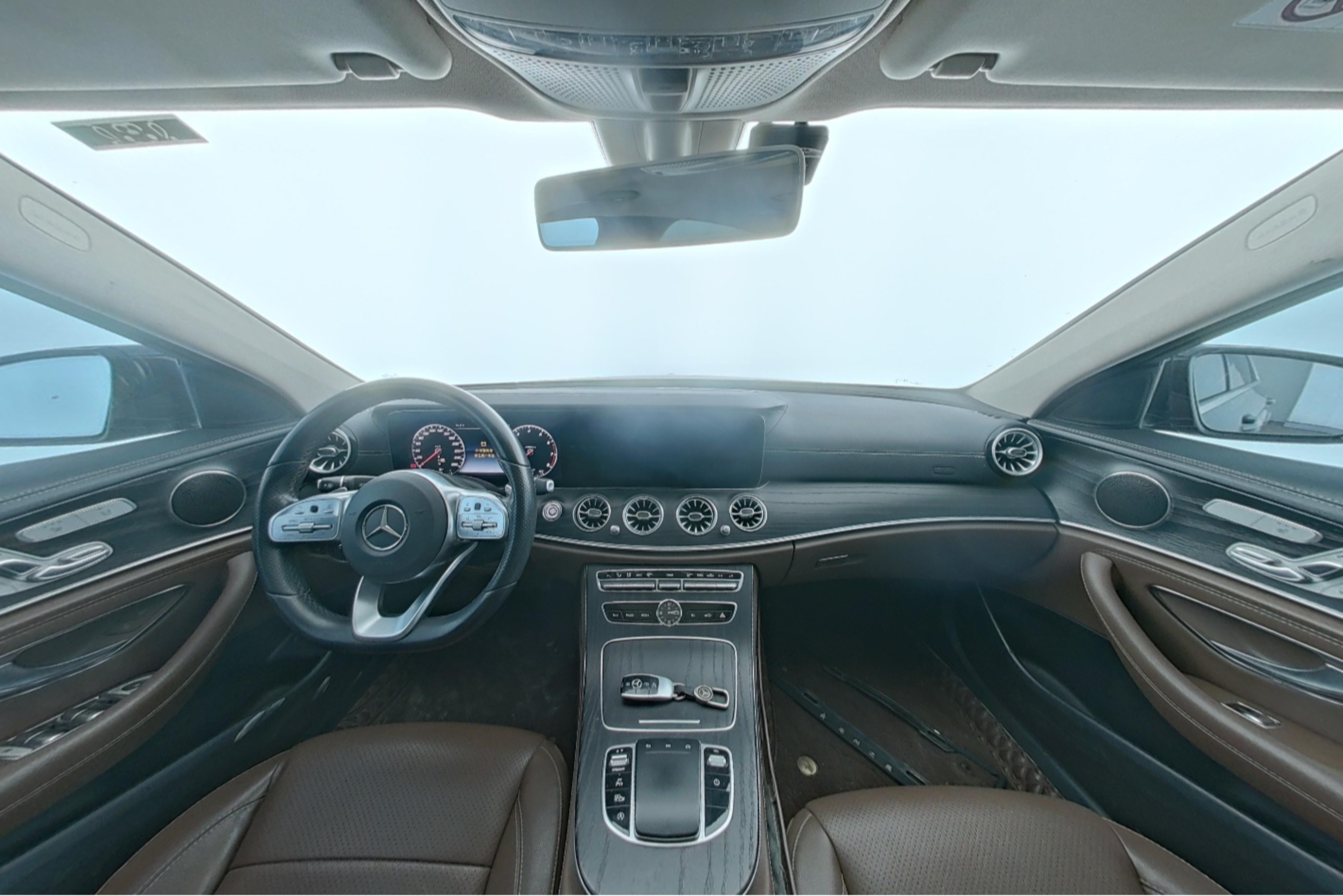 Mercedes Benz E-Class 2020 — фото 9