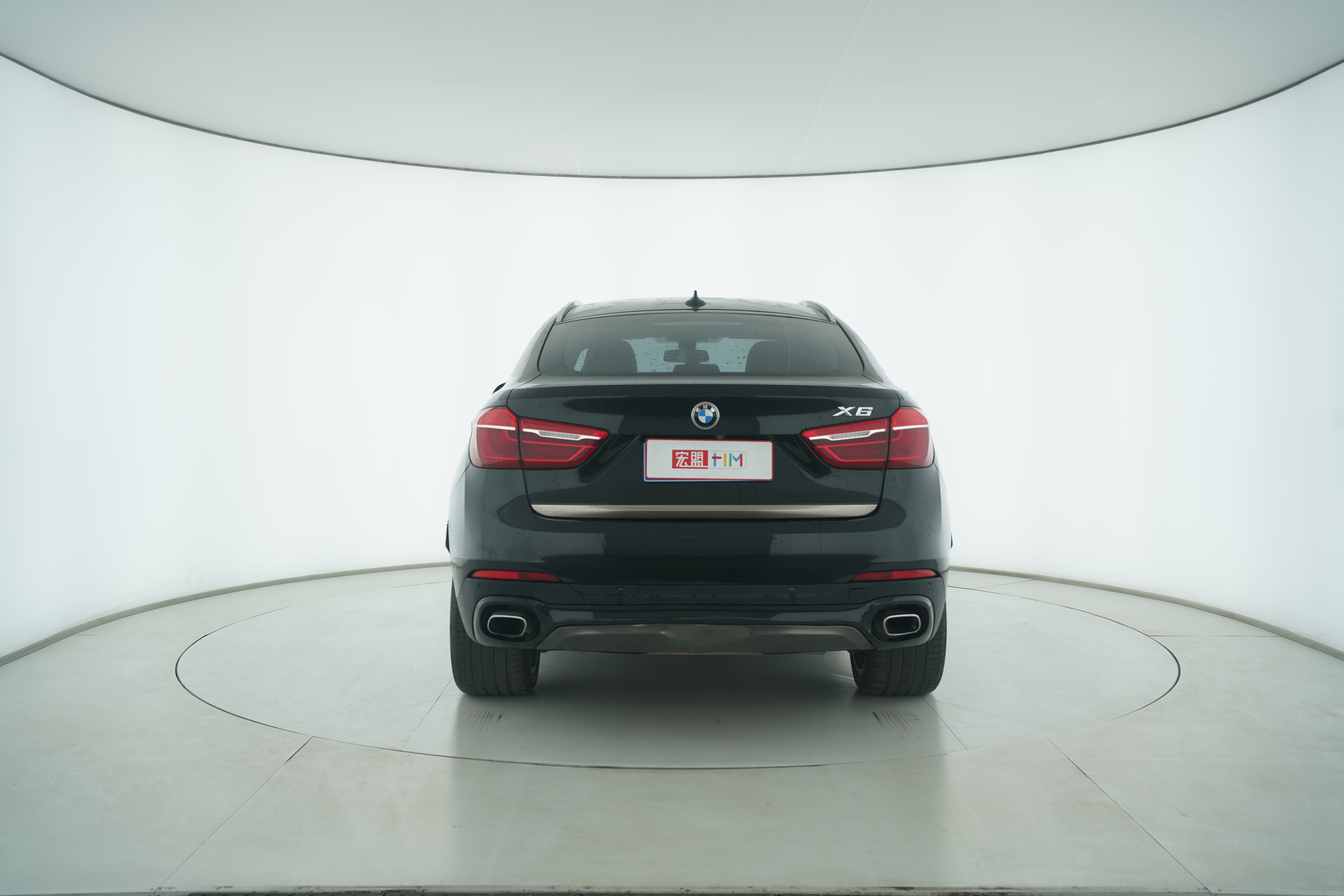 BMW X6 2018 — фото 6