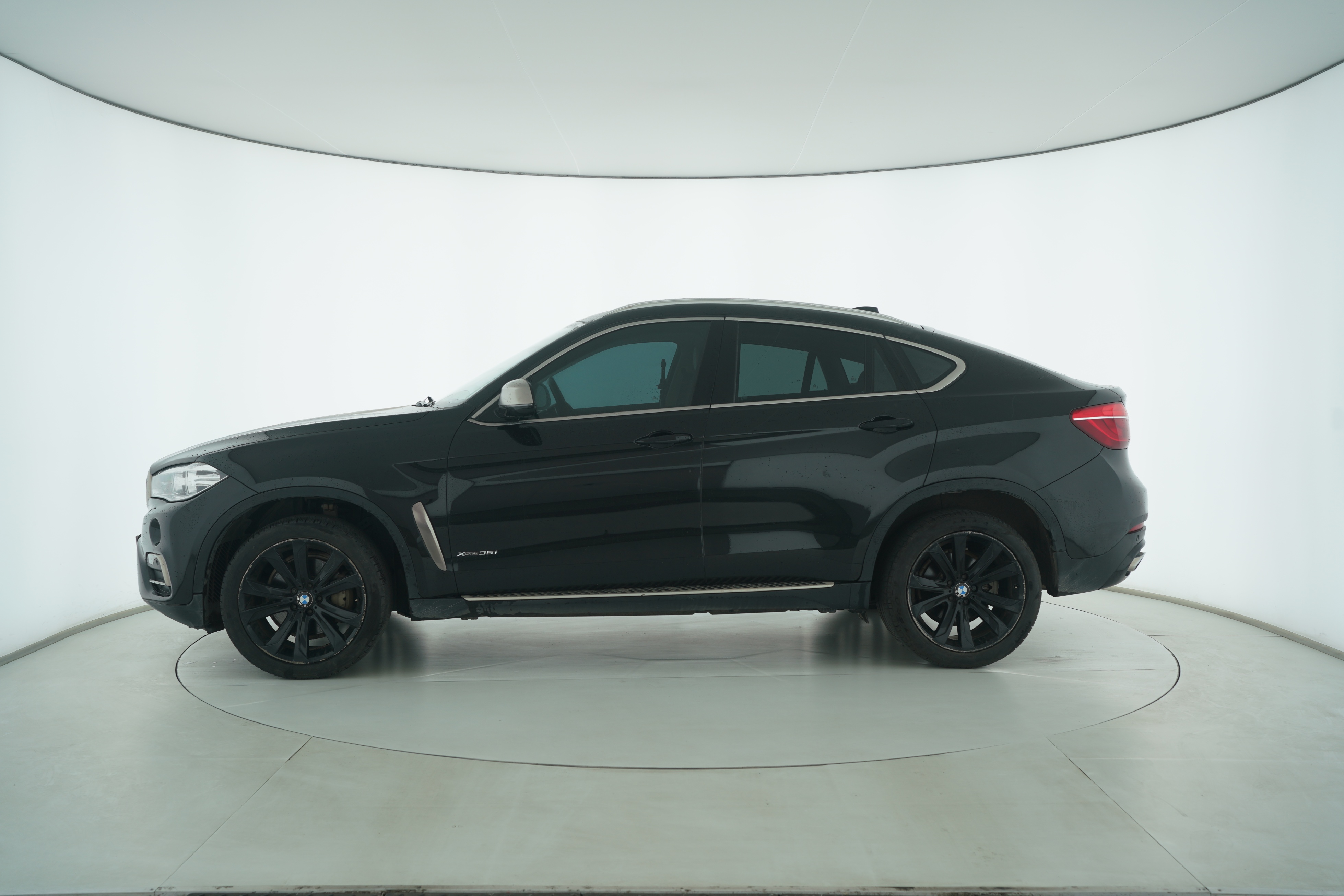 BMW X6 2018 — фото 7