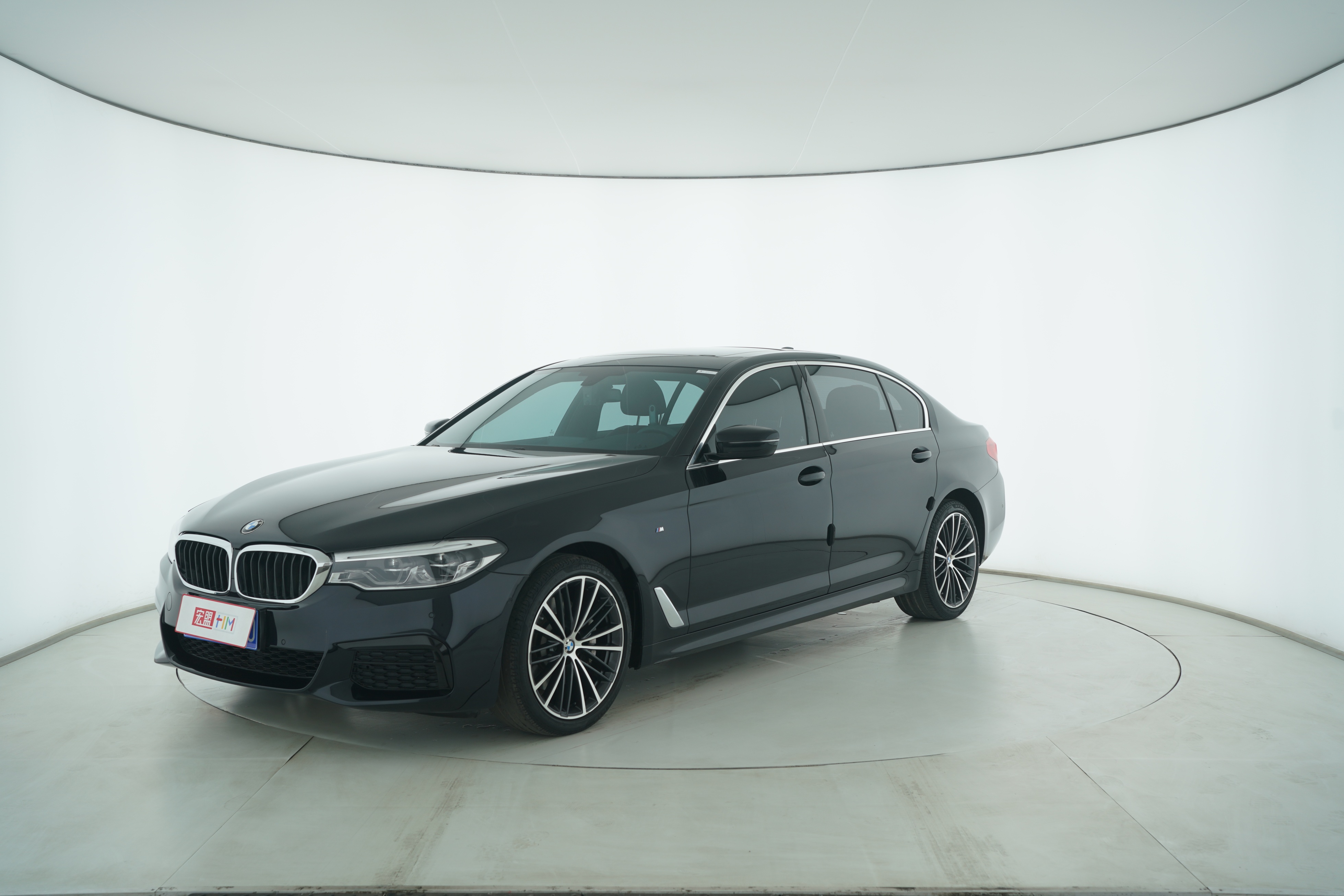 BMW 5 Series 2020 — фото 1