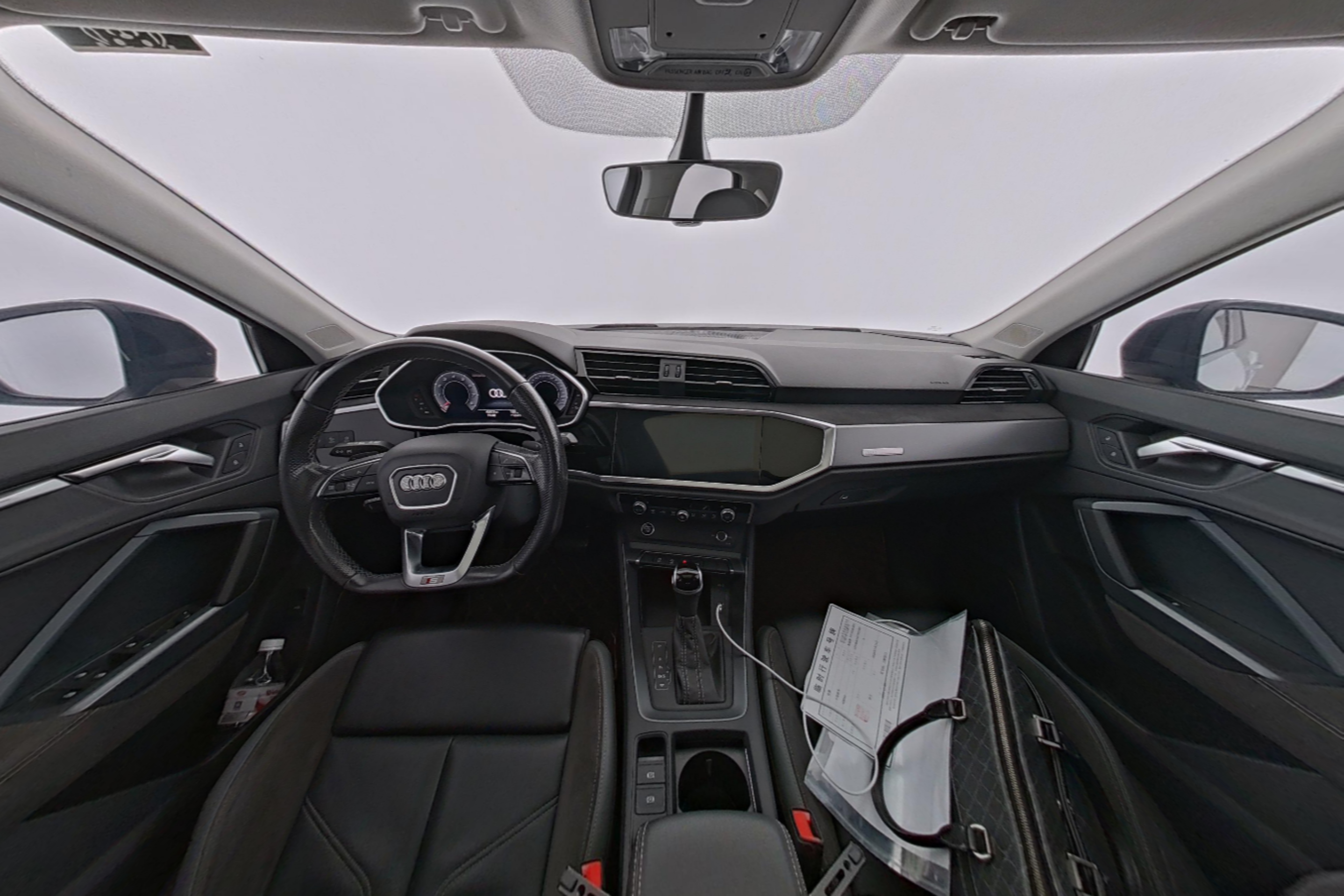 Audi Q3 Sportback 2022 — фото 9