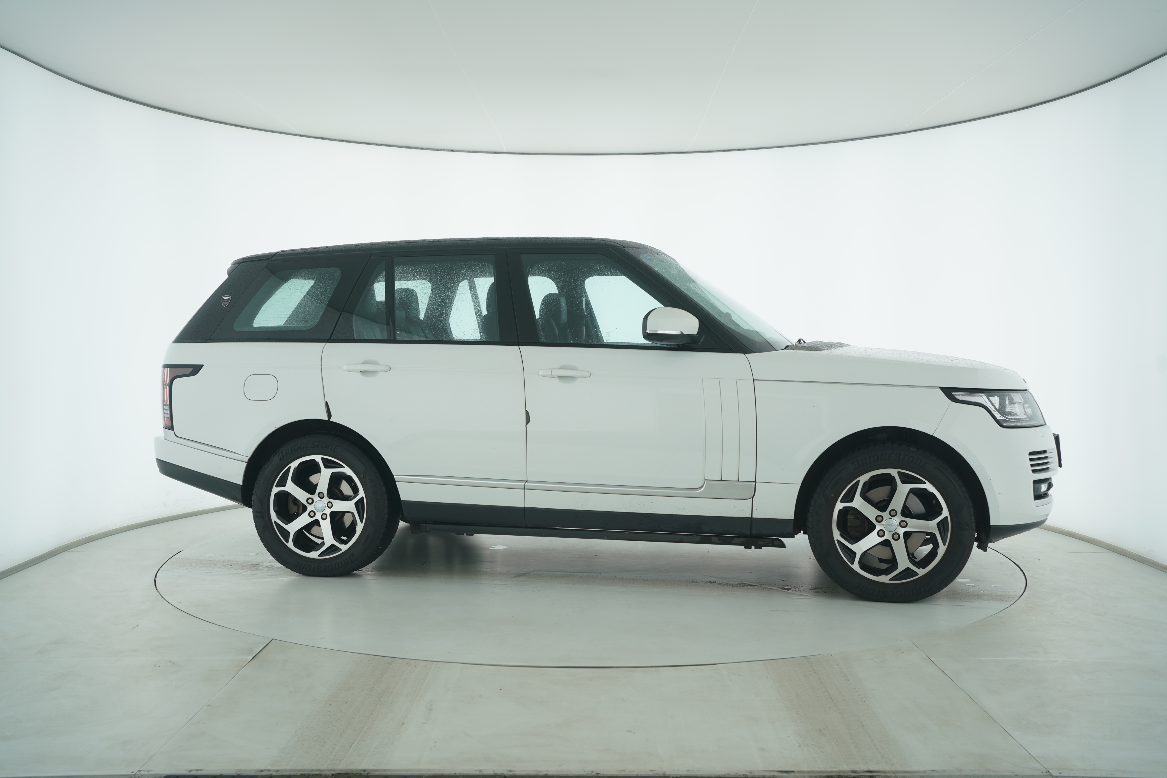 Land Rover Range Rover 2015 — фото 8