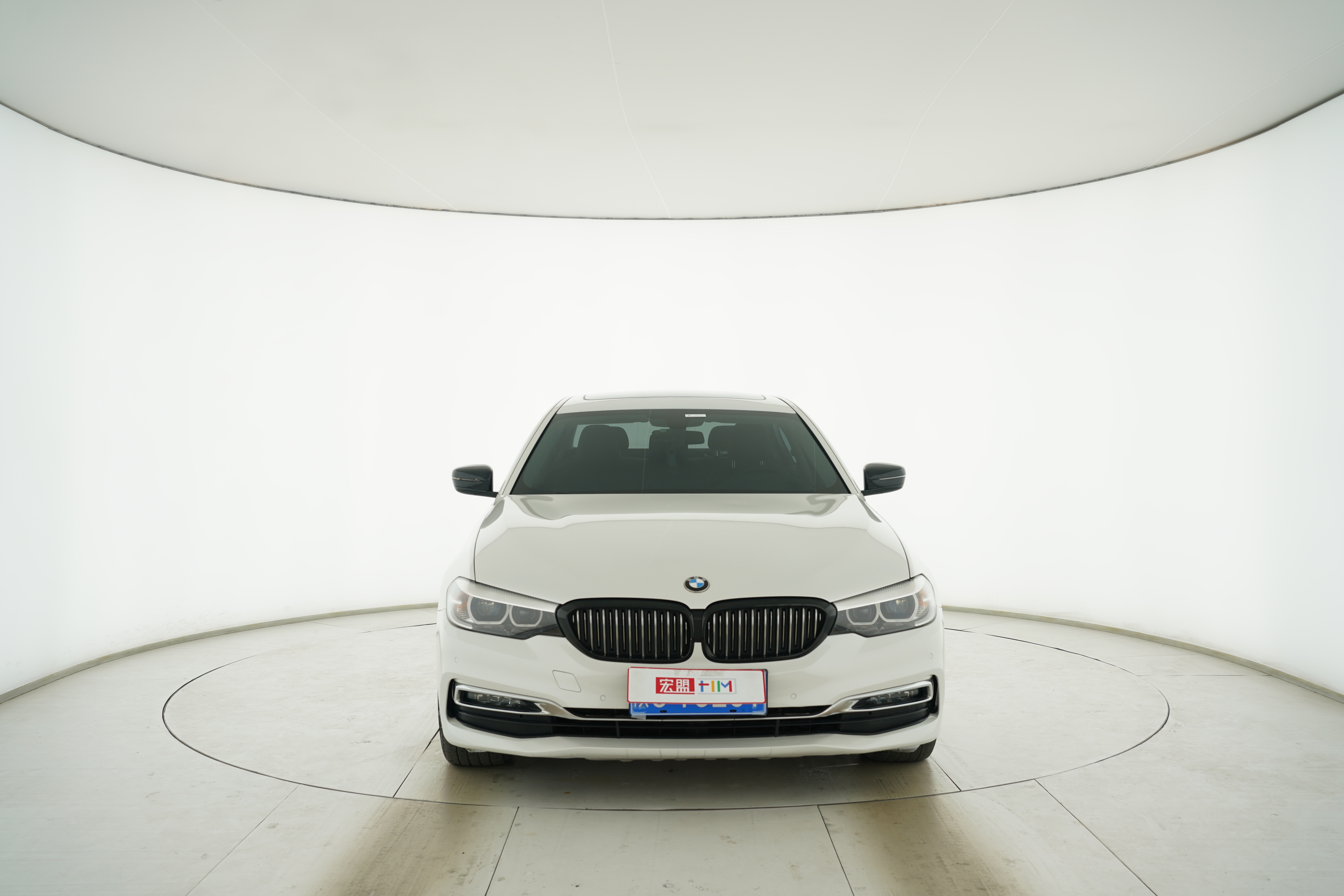 BMW 5 Series 2019 — фото 5