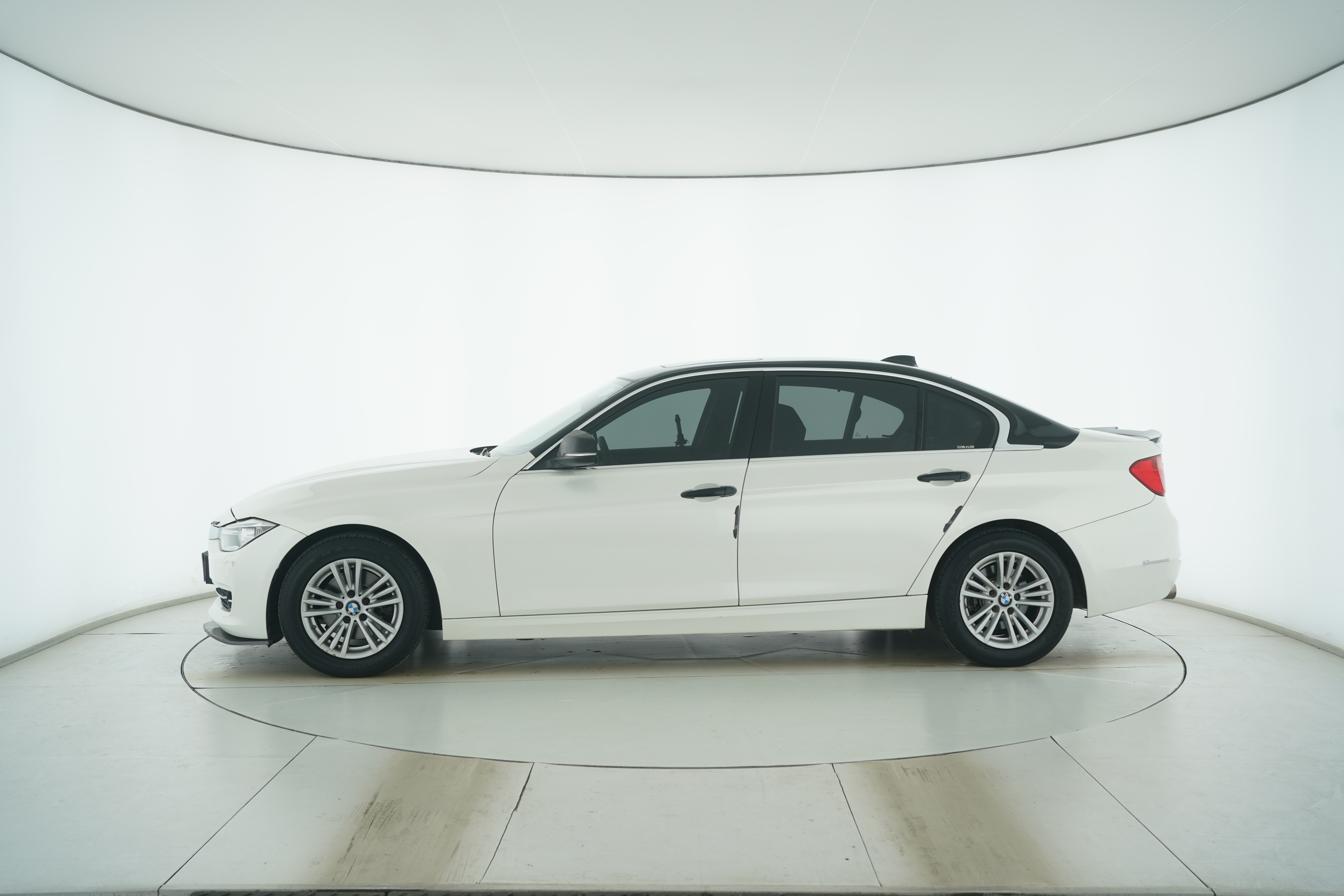 BMW 3 Series 2015 — фото 7