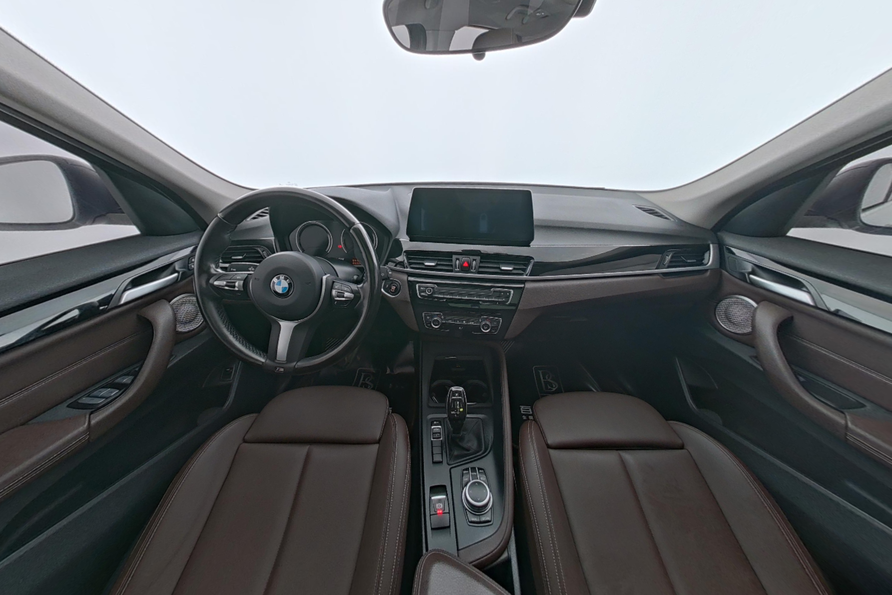 BMW X1 2021 — фото 9
