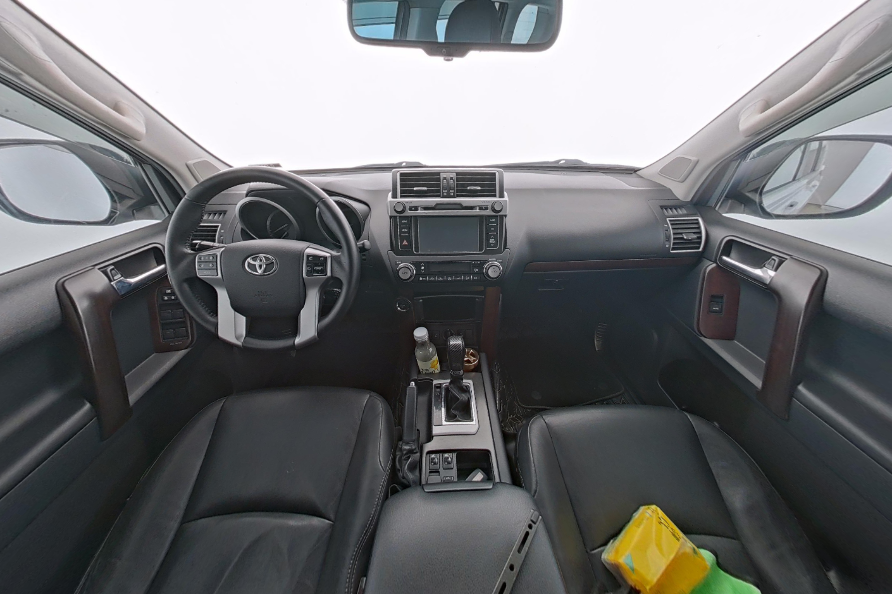 Toyota Prado 2016 — фото 9