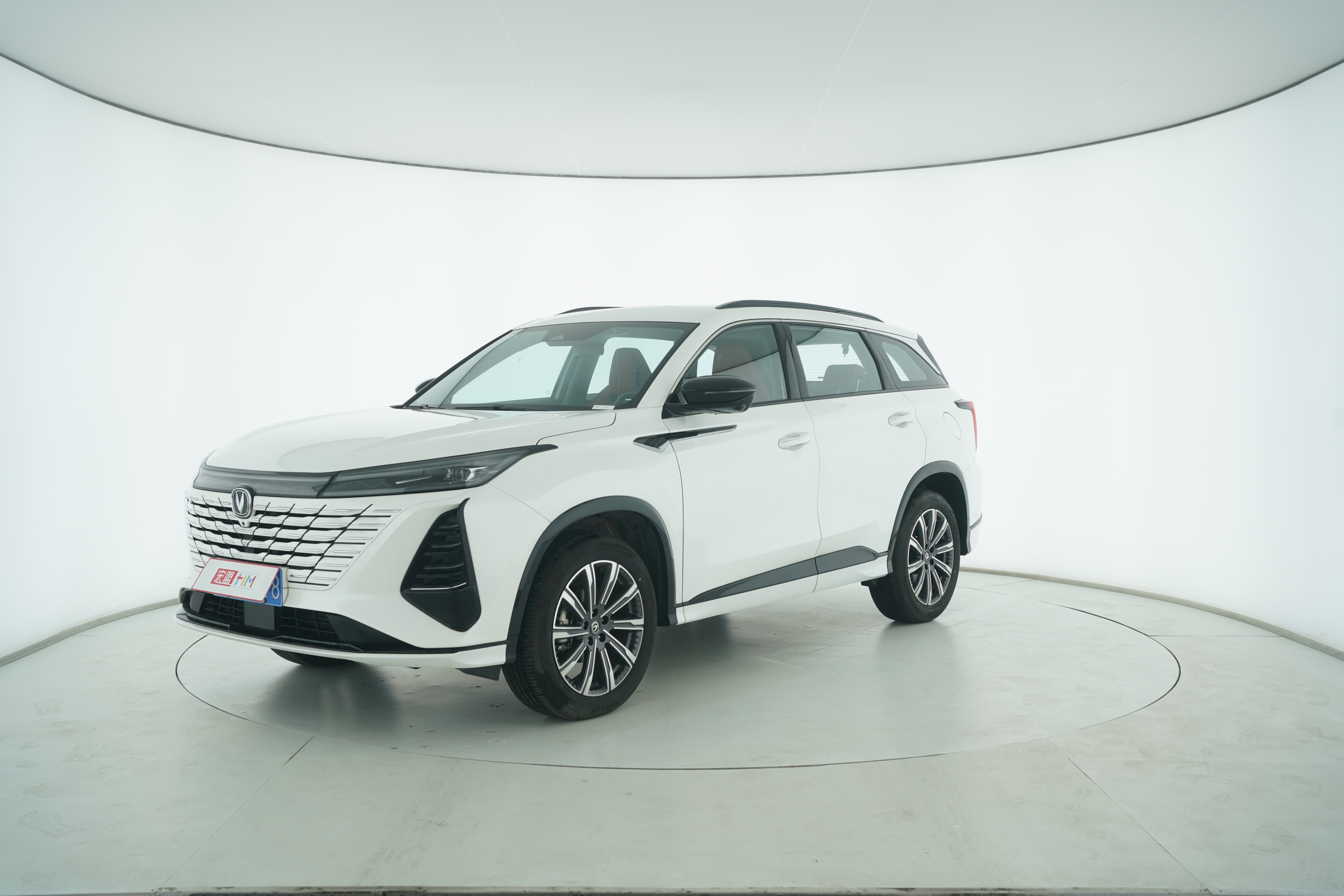 CHANGAN CS75 PLUS 2024 — фото 1