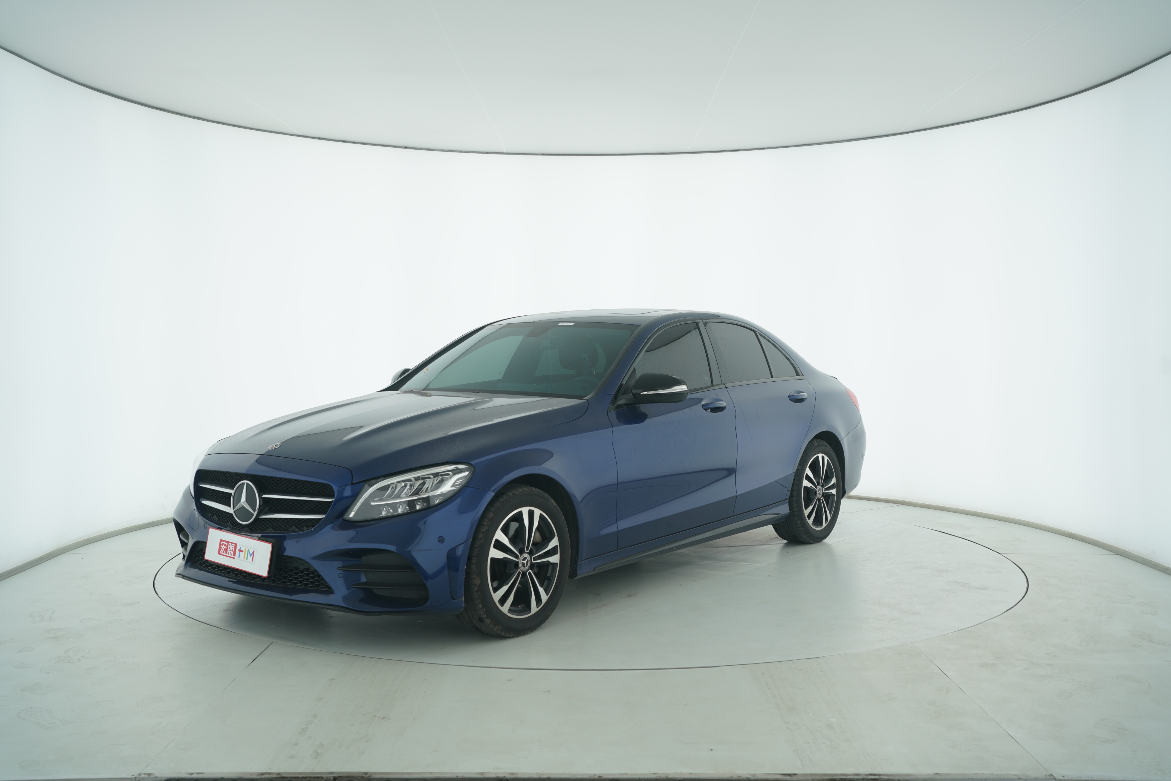 Mercedes Benz C-Class 2019 — фото 1