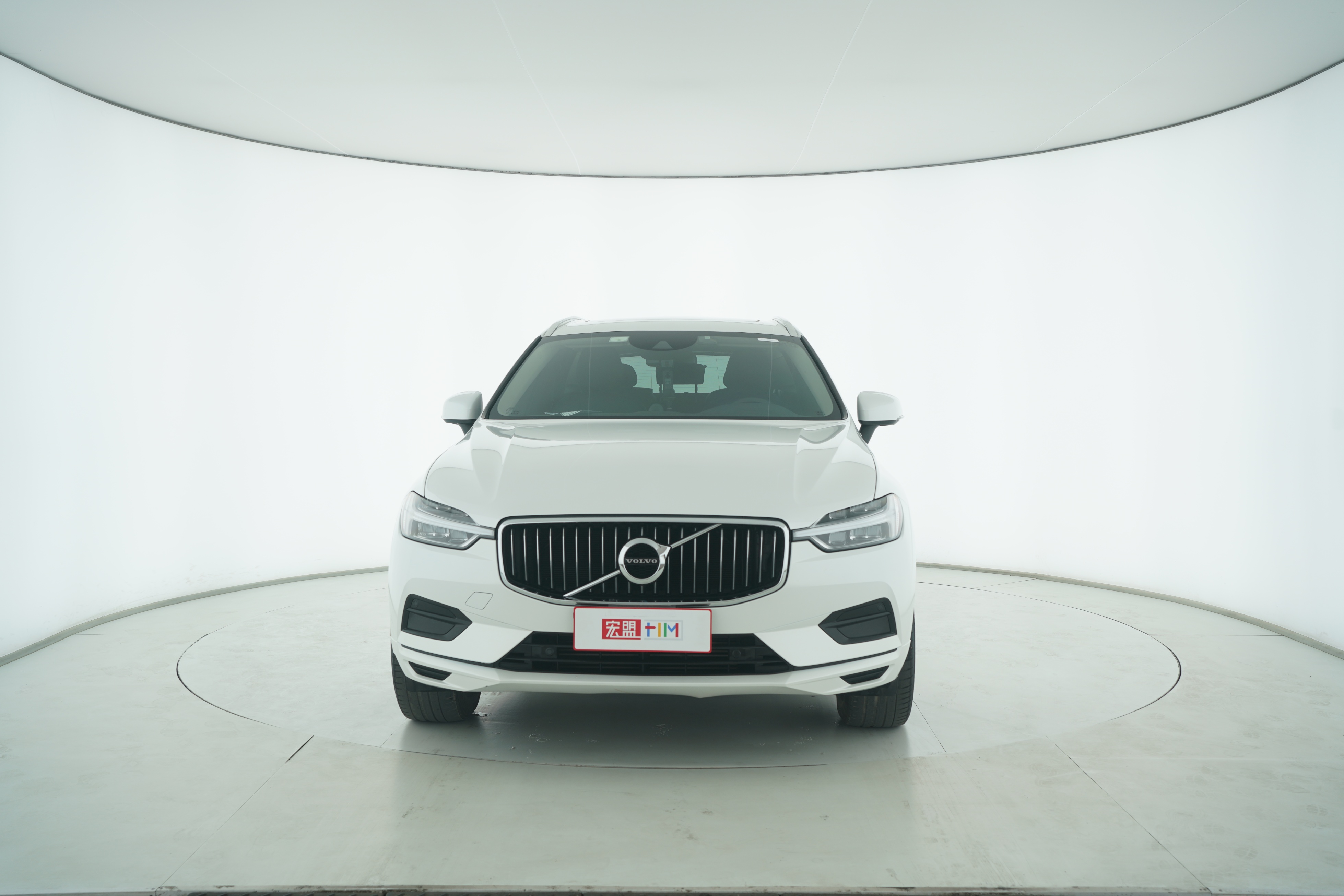 VOLVO XC60 2019 — фото 5
