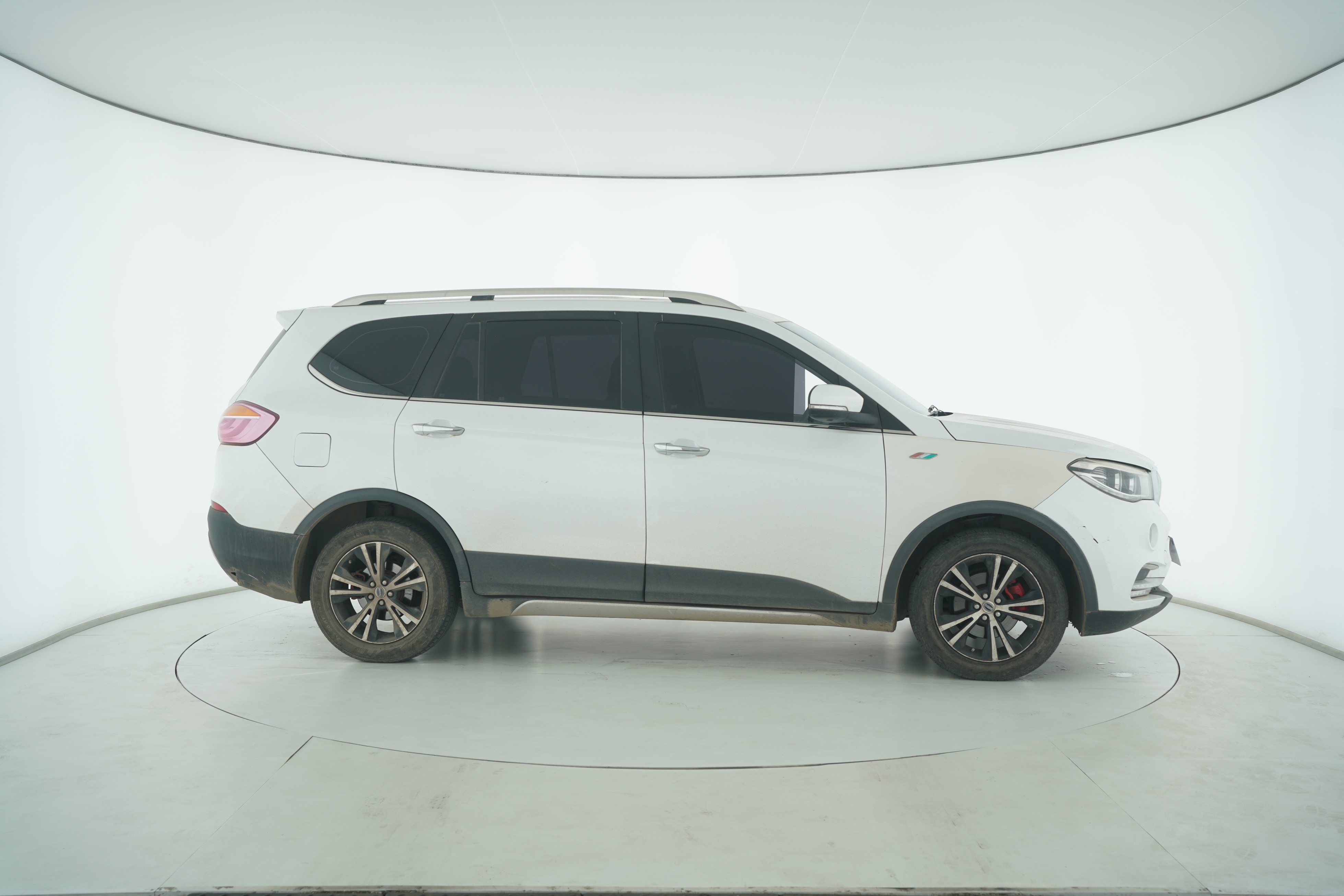 SWM Swei Automobile SWM SWI X7 2016 — фото 8