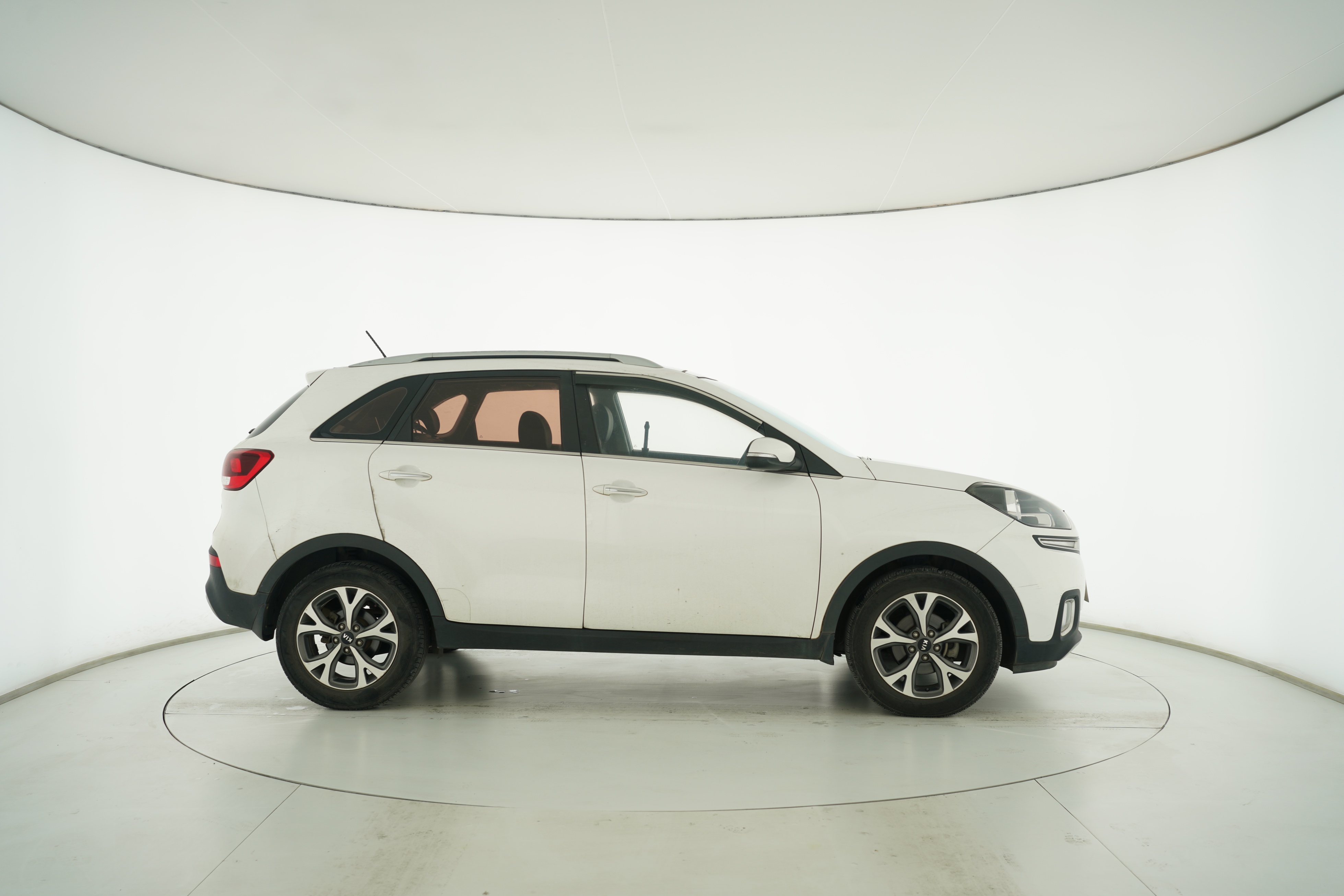 KIA KX3 Outlander 2015 — фото 8