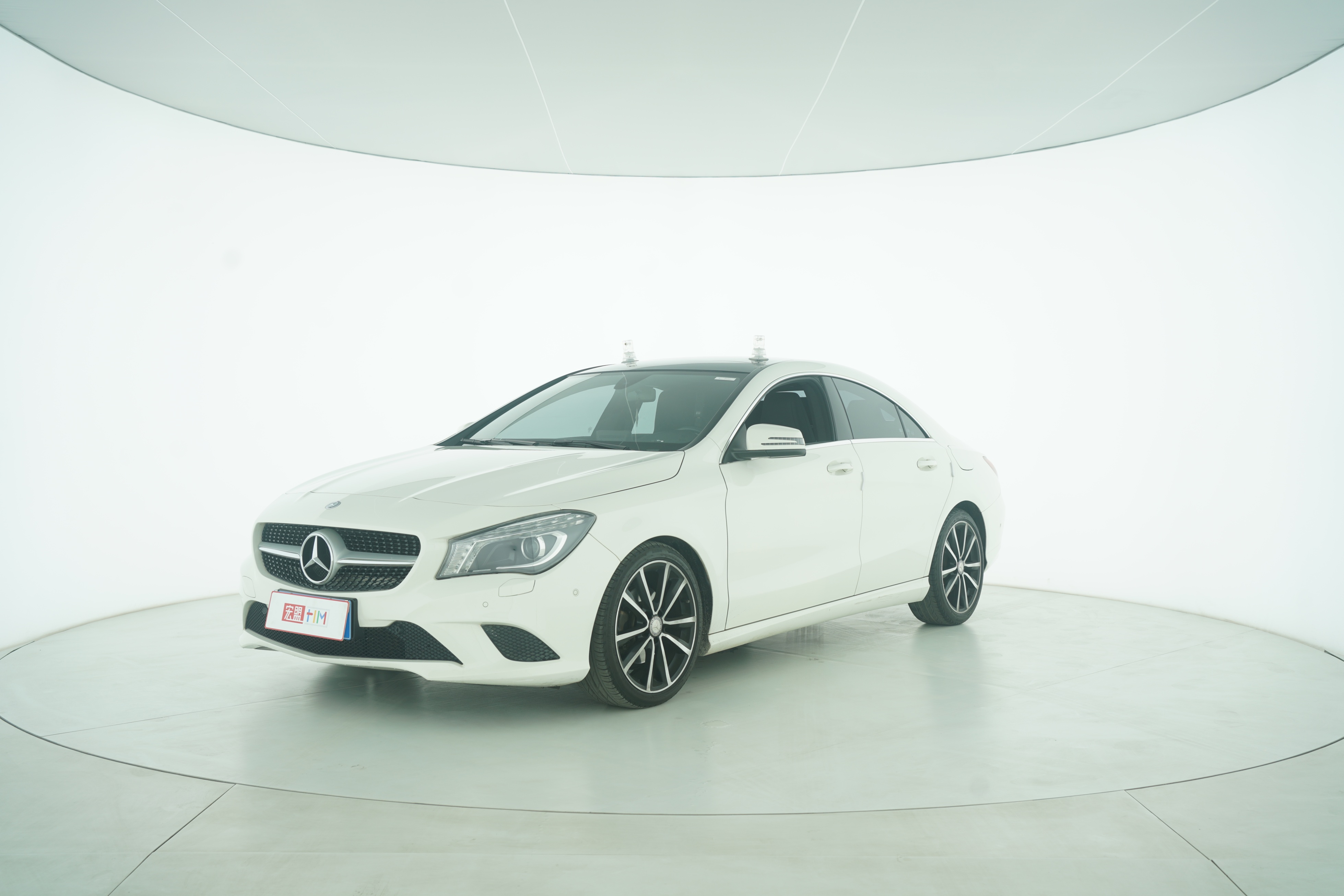 Mercedes Benz GLA(Import) 2015 — фото 1