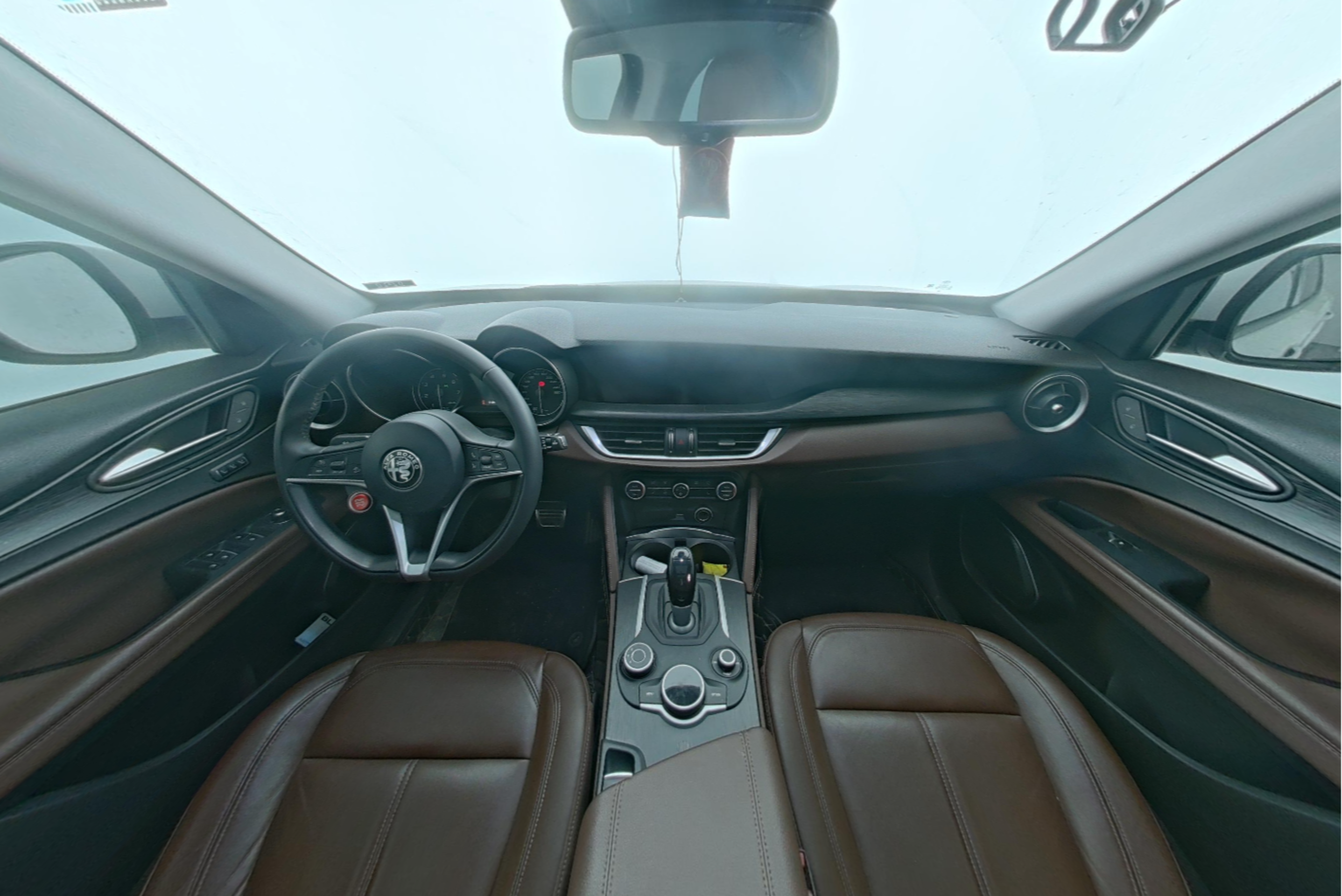 Alfa Romeo Stelvio Stanvio 2023 — фото 9