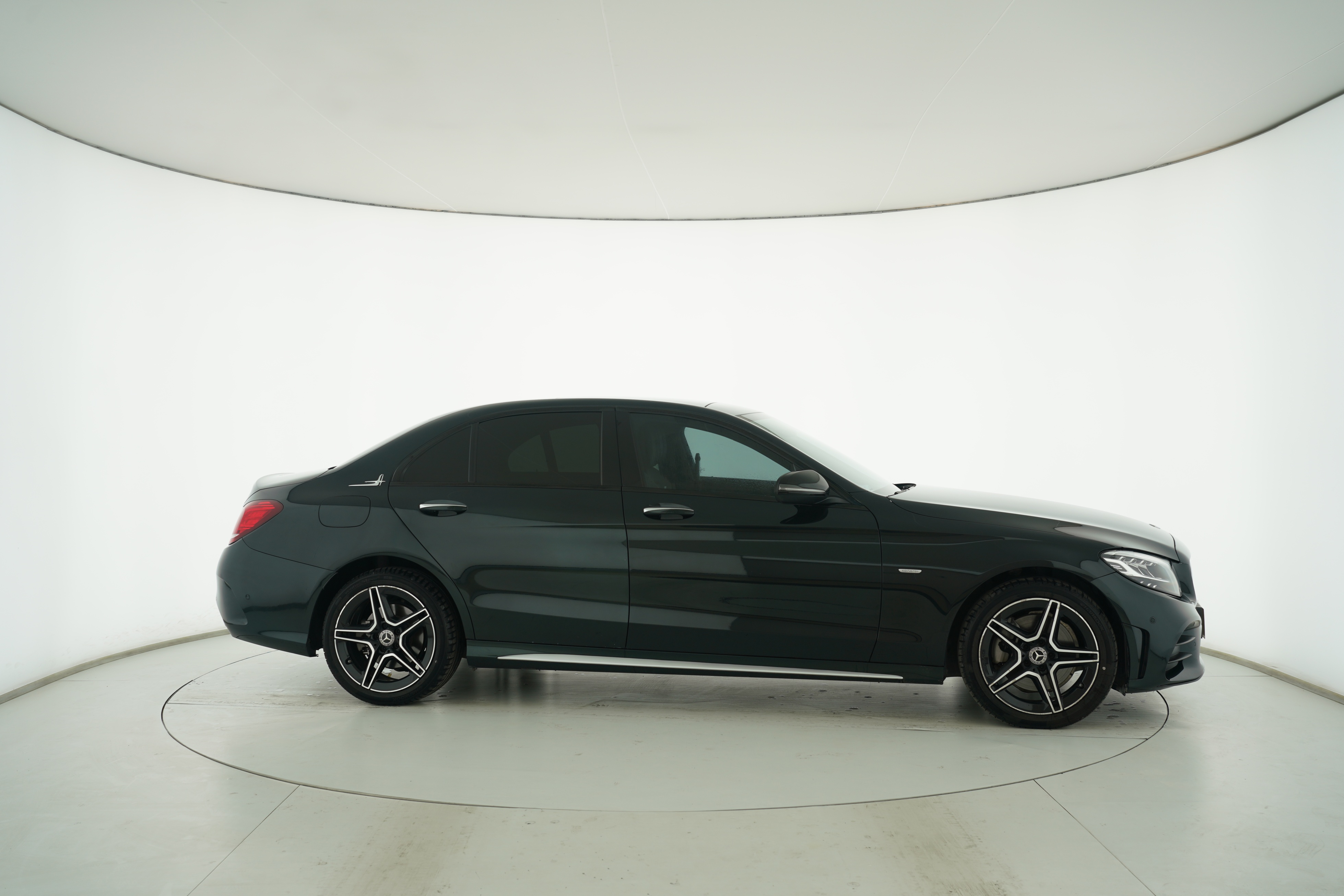 Mercedes Benz C-Class 2020 — фото 8
