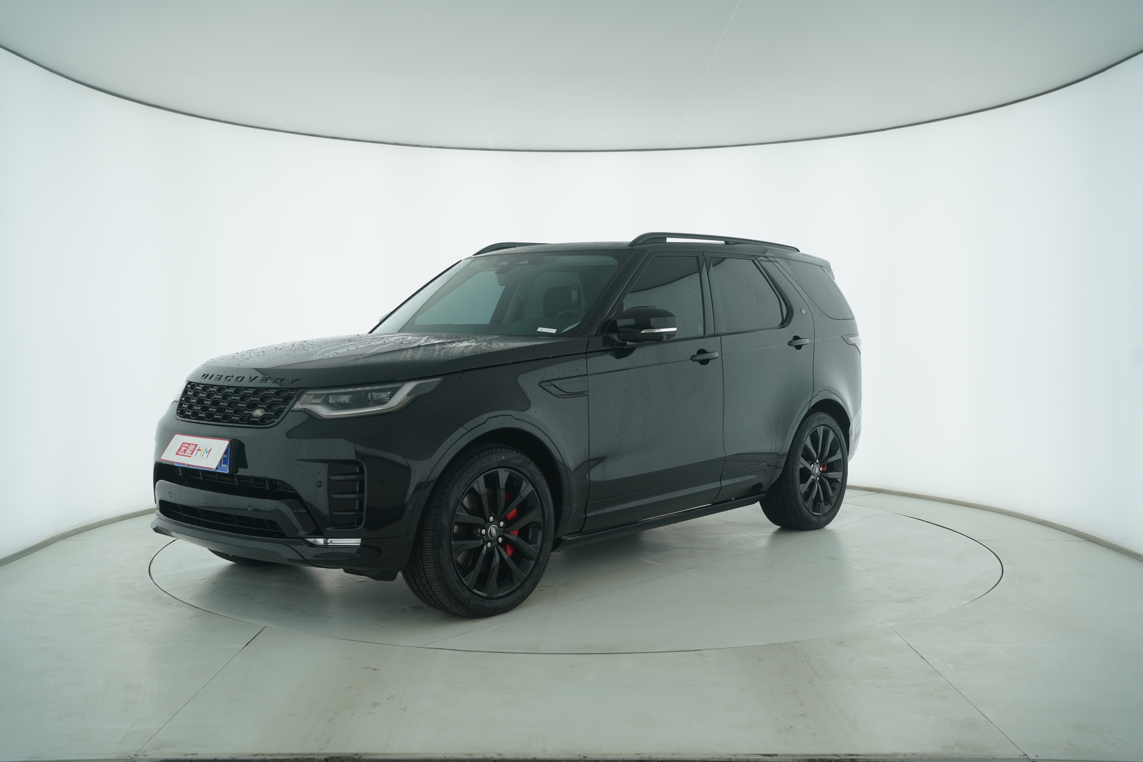 Land Rover Discovery 2022 — фото 1