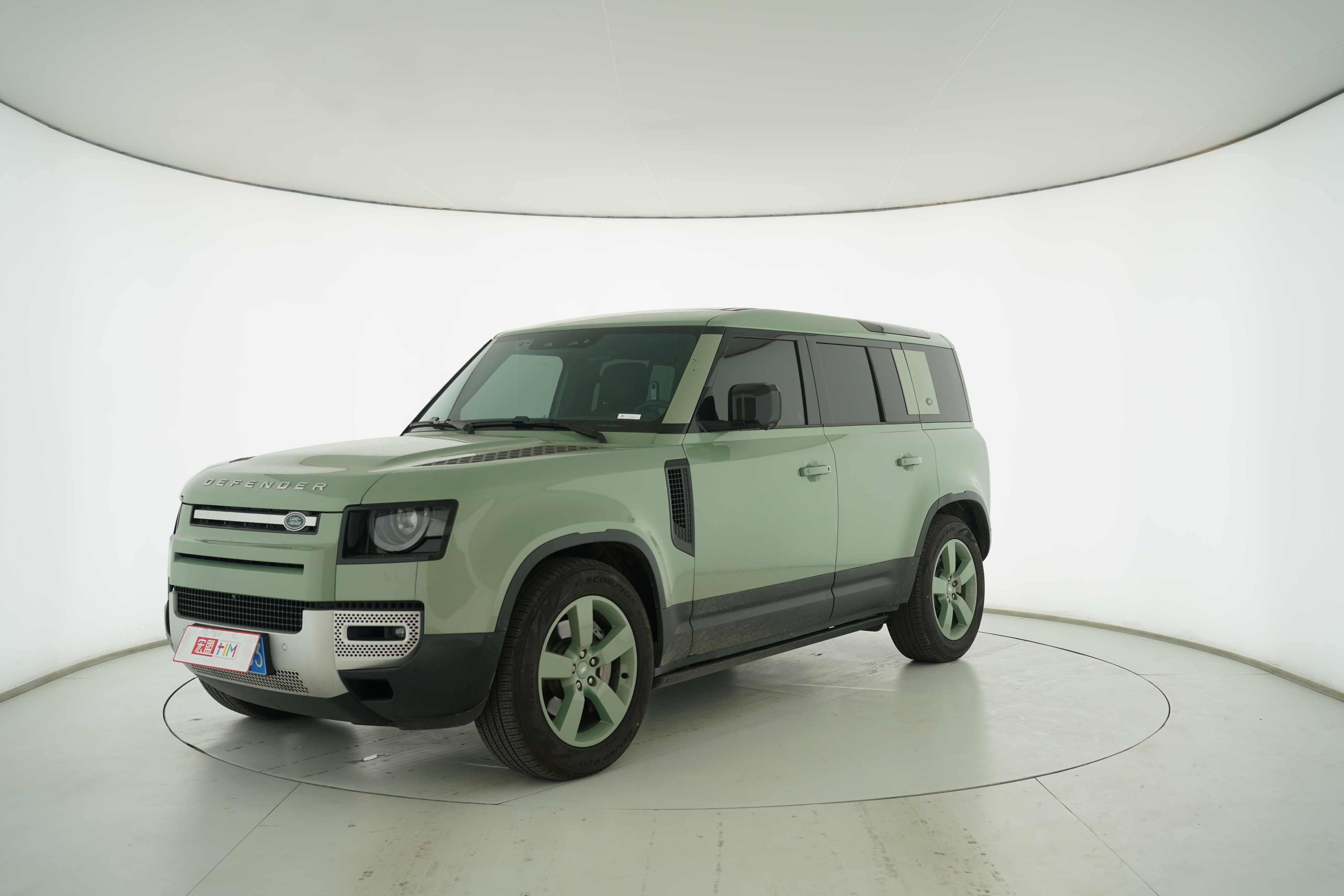 Land Rover Guardian 2023 — фото 1