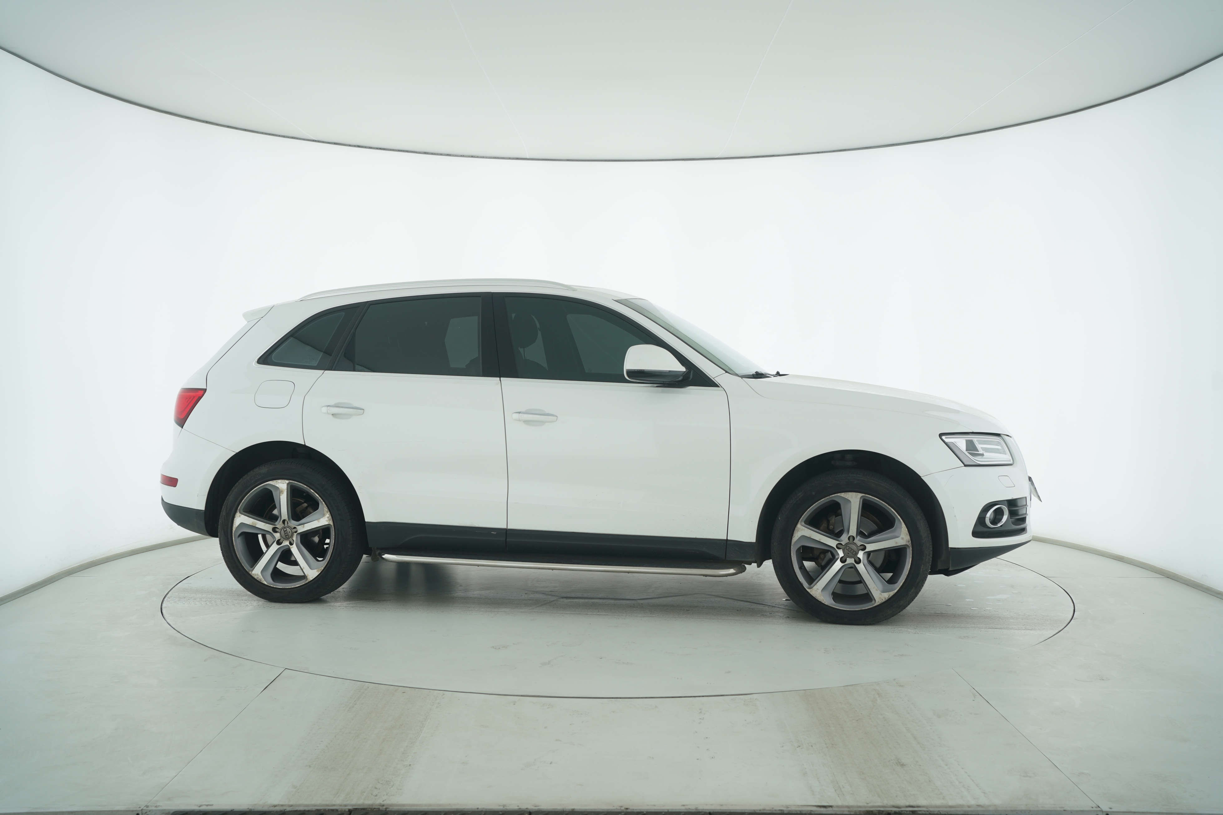 Audi Q5 2017 — фото 8