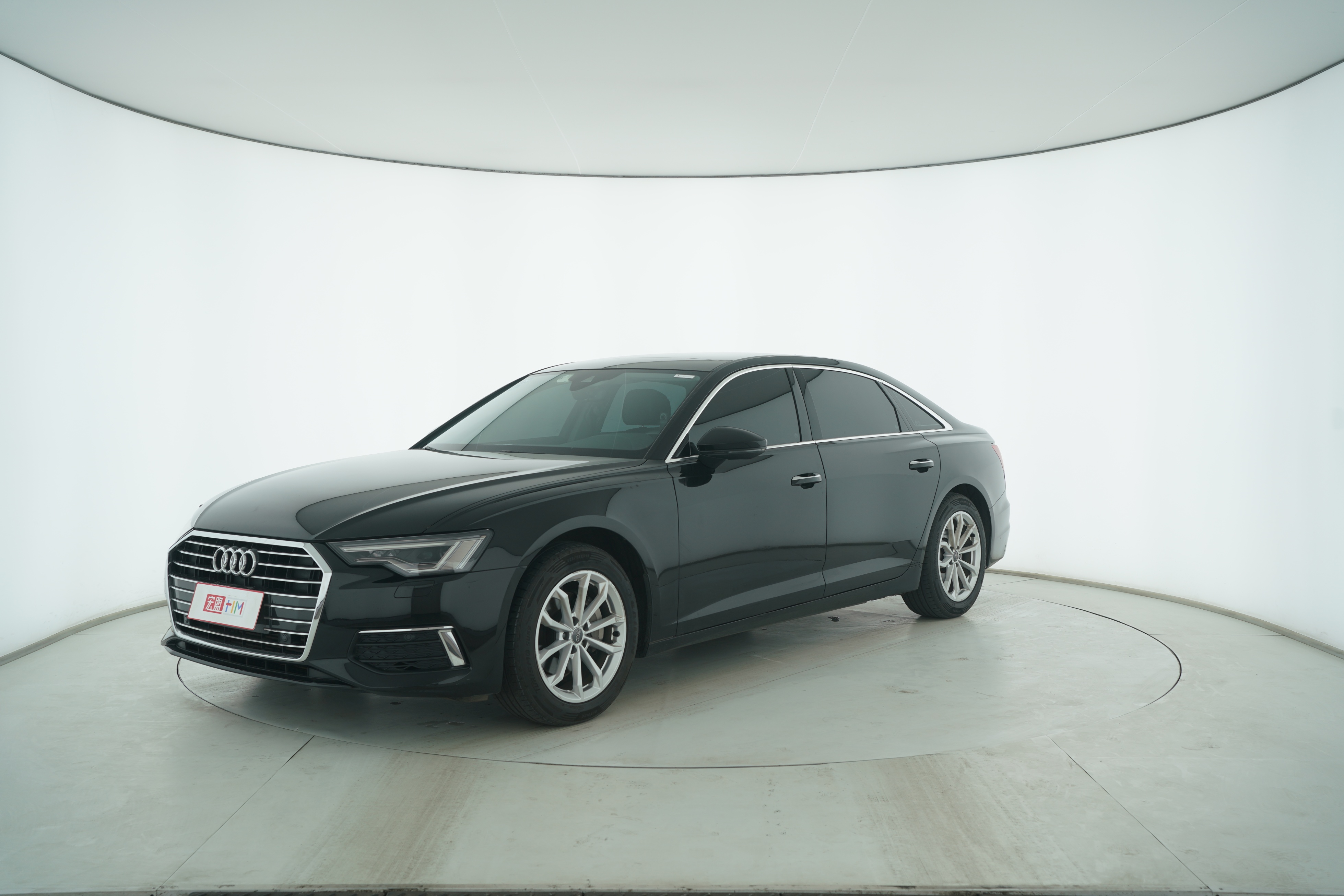 Audi A6L 2019 — фото 1