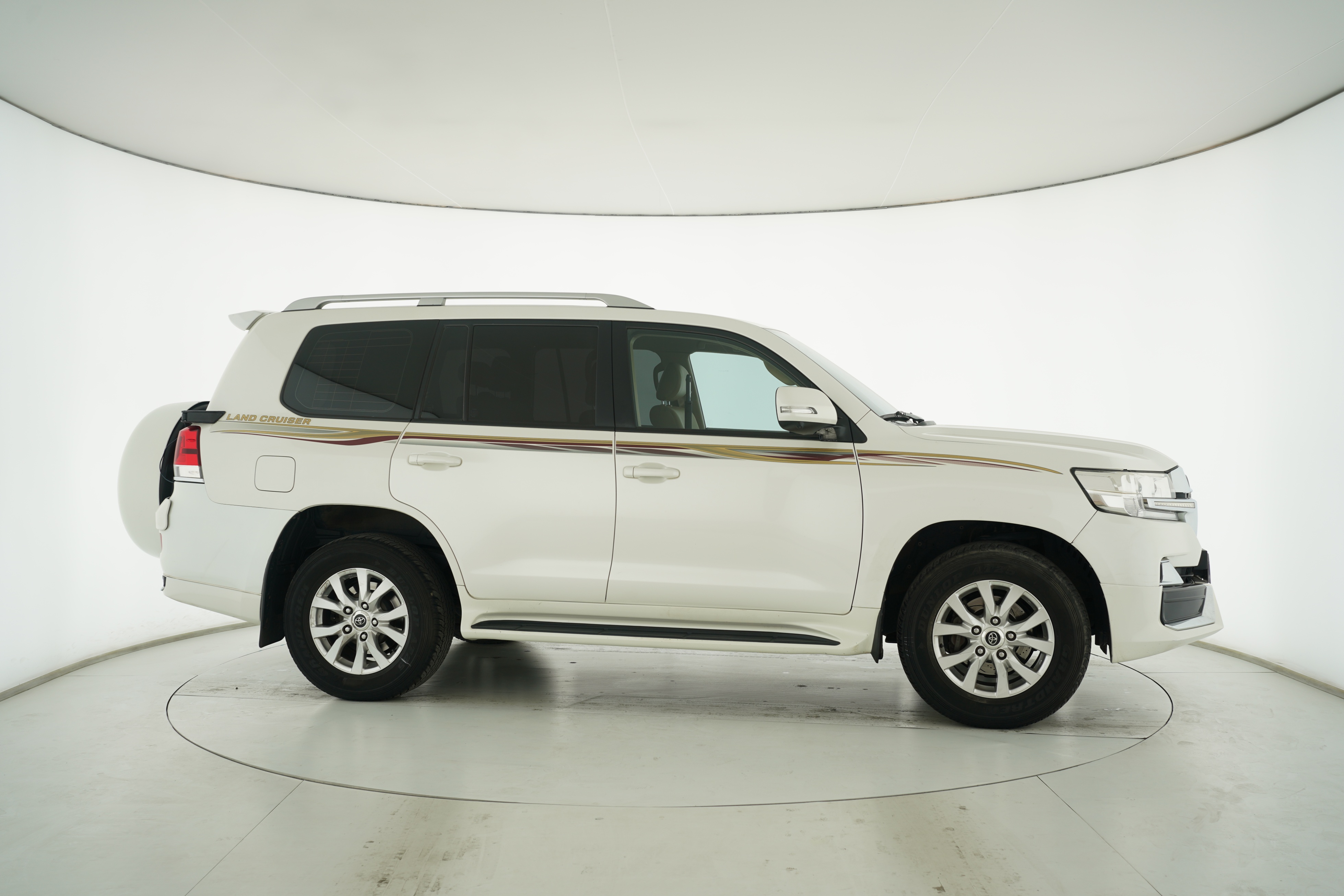 Toyota Land Cruiser (Imported) 2016 — фото 8