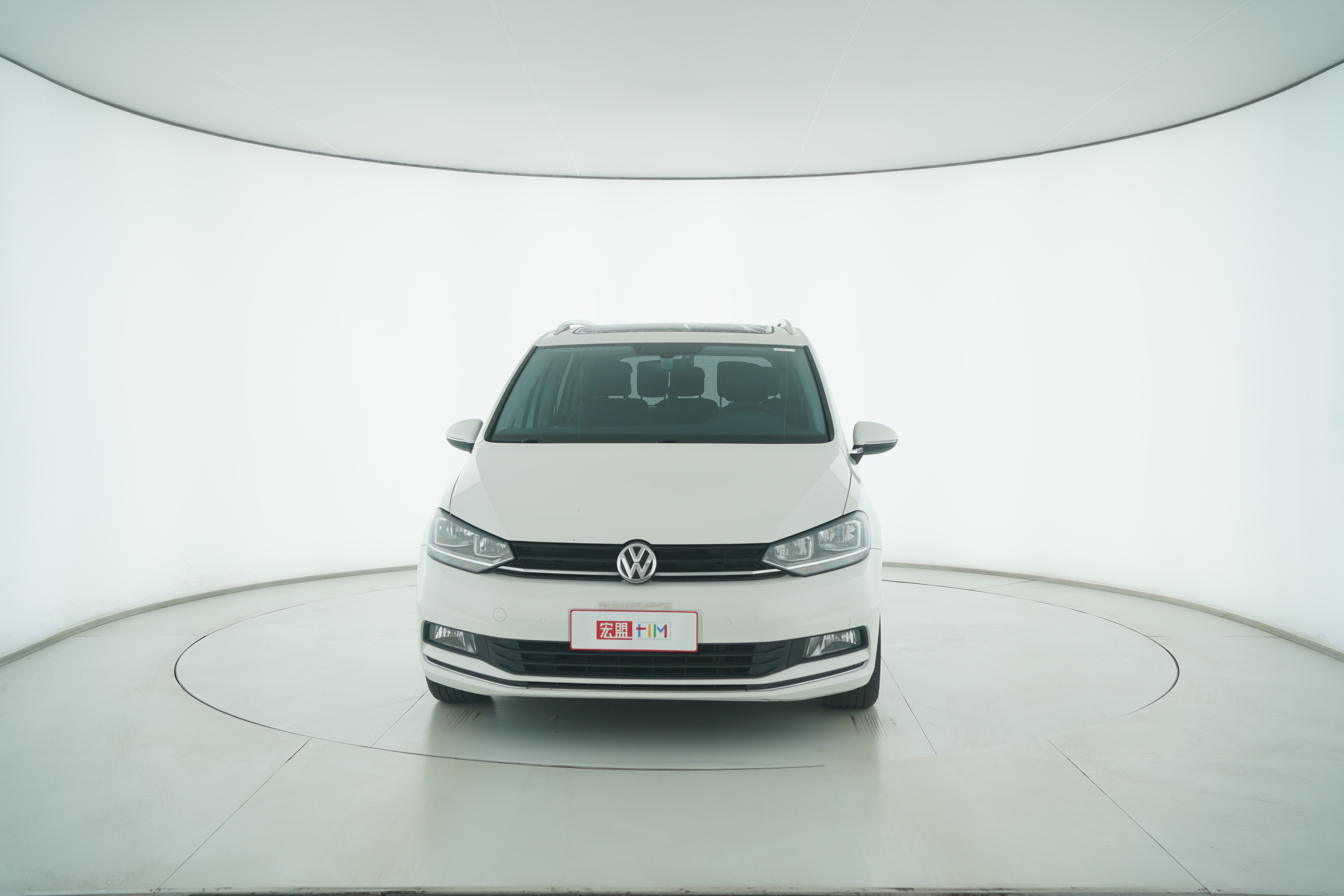 Volkswagen Touran 2018 — фото 5