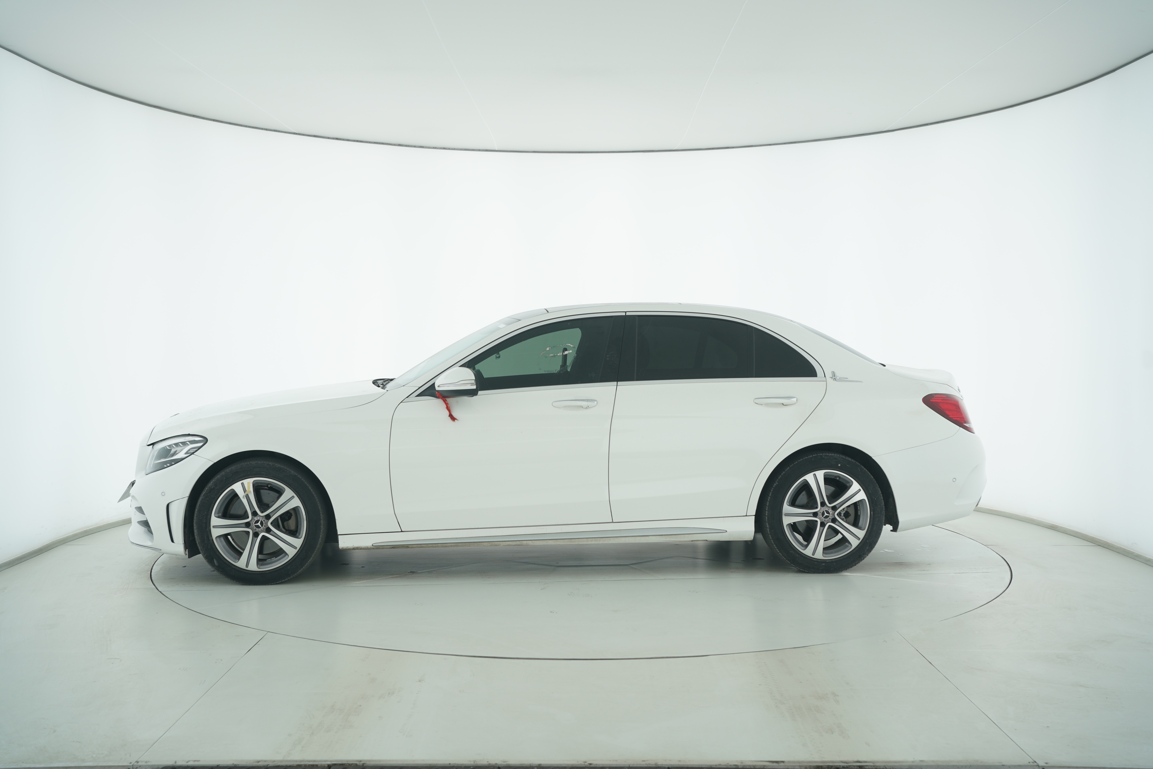 Mercedes Benz C-Class 2020 — фото 7