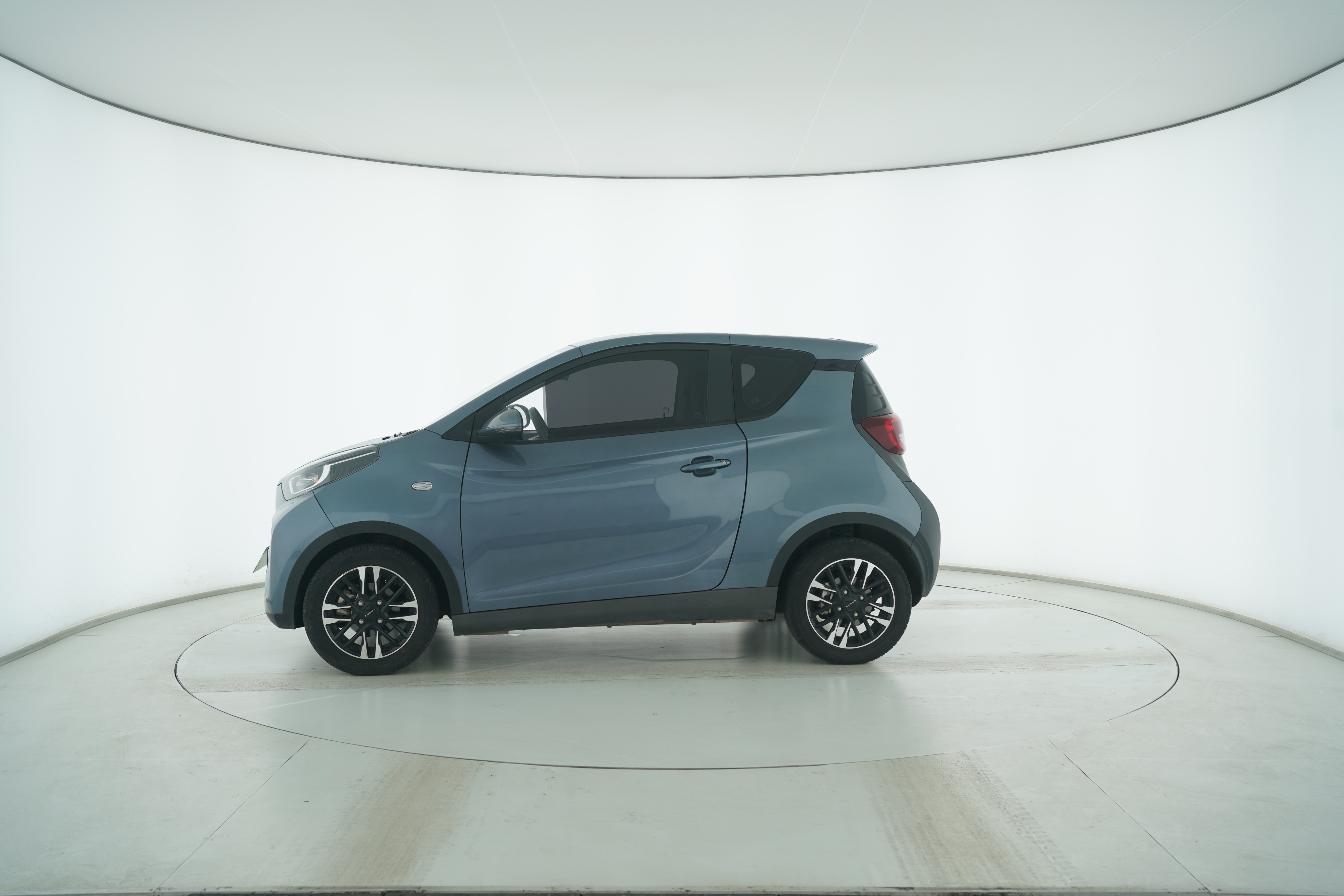 CHERY New Energy Little ant 2022 — фото 7