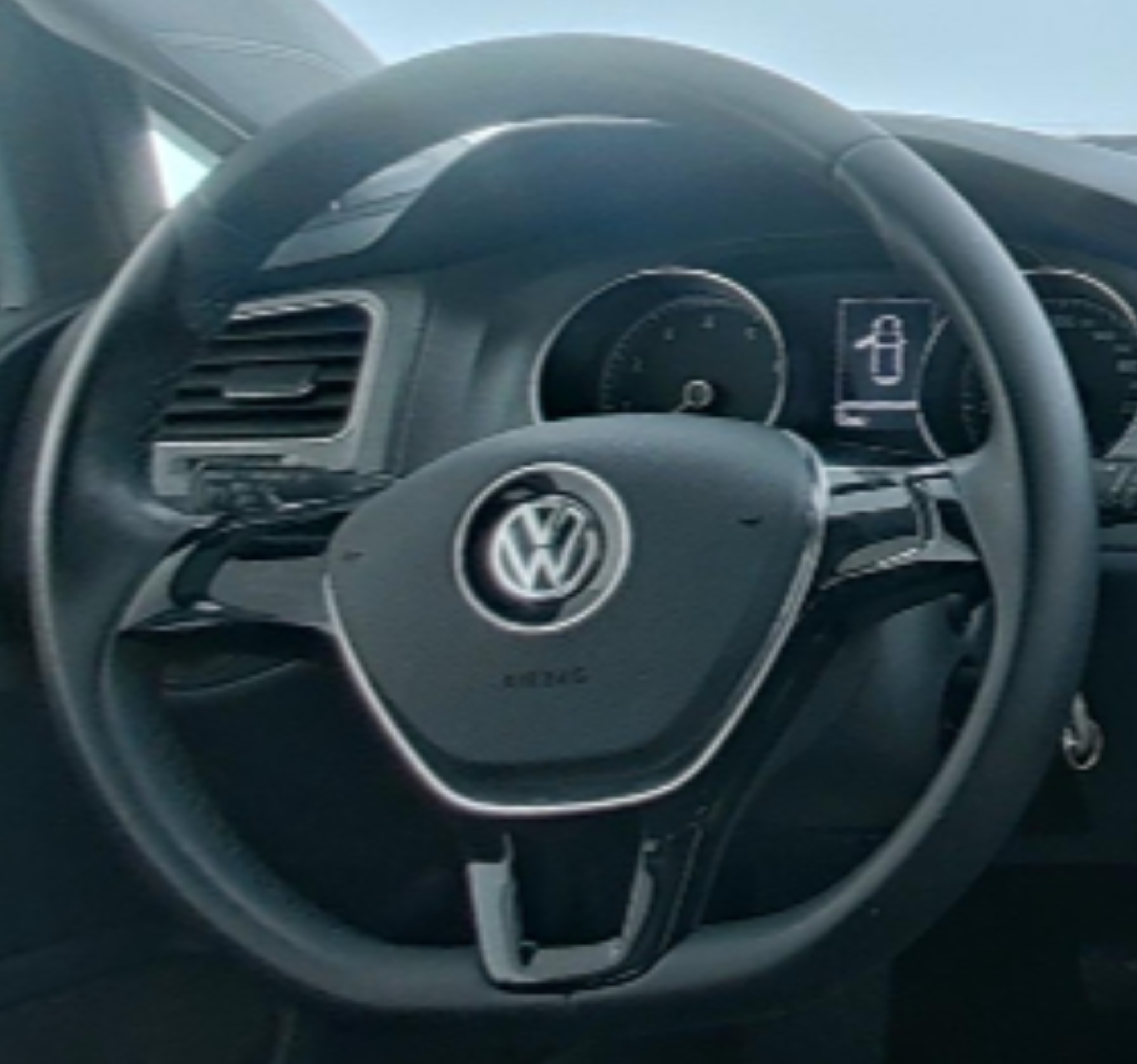 Volkswagen Golf (Imported) 2019 — фото 10