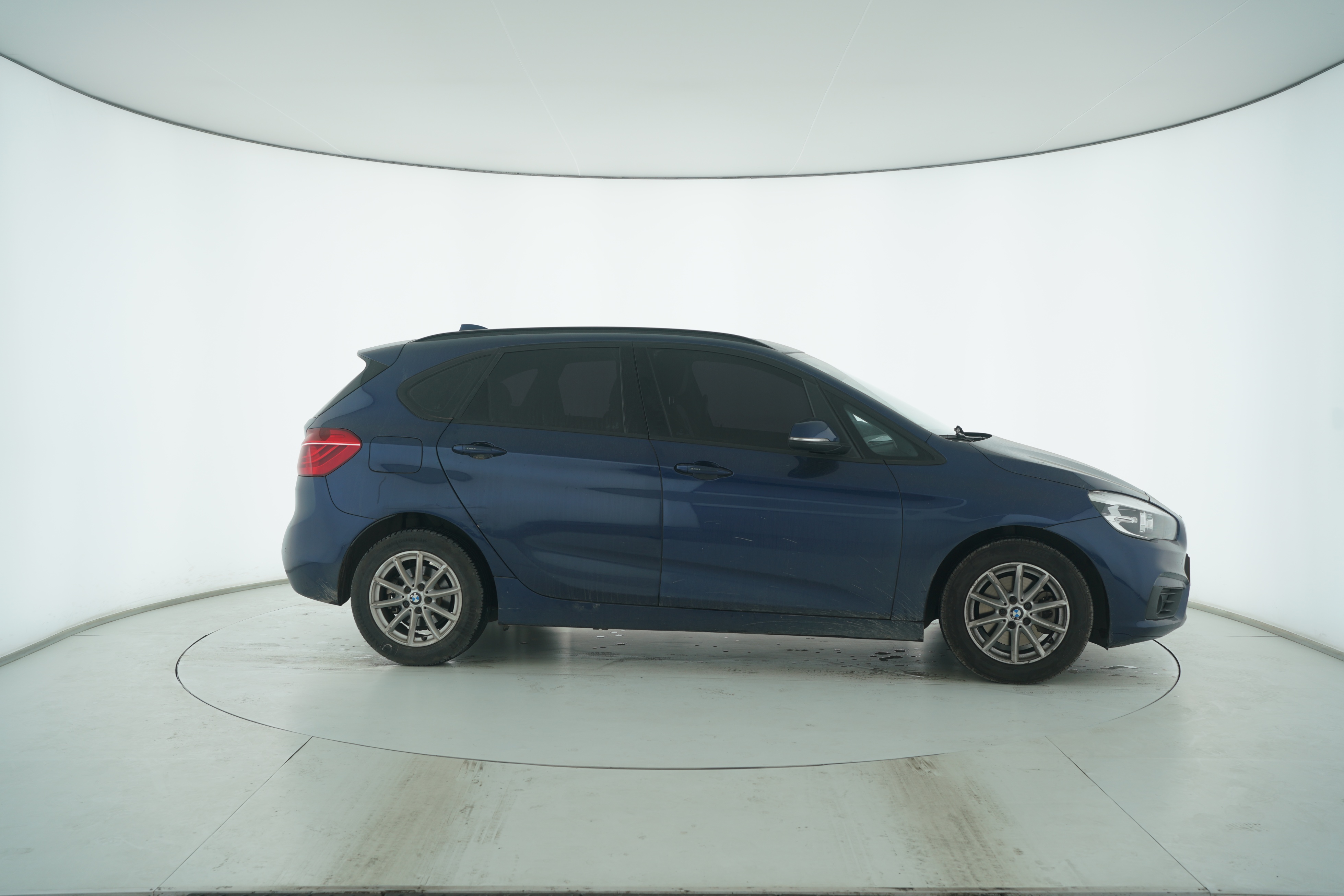 BMW 2 Series Tourer 2016 — фото 8