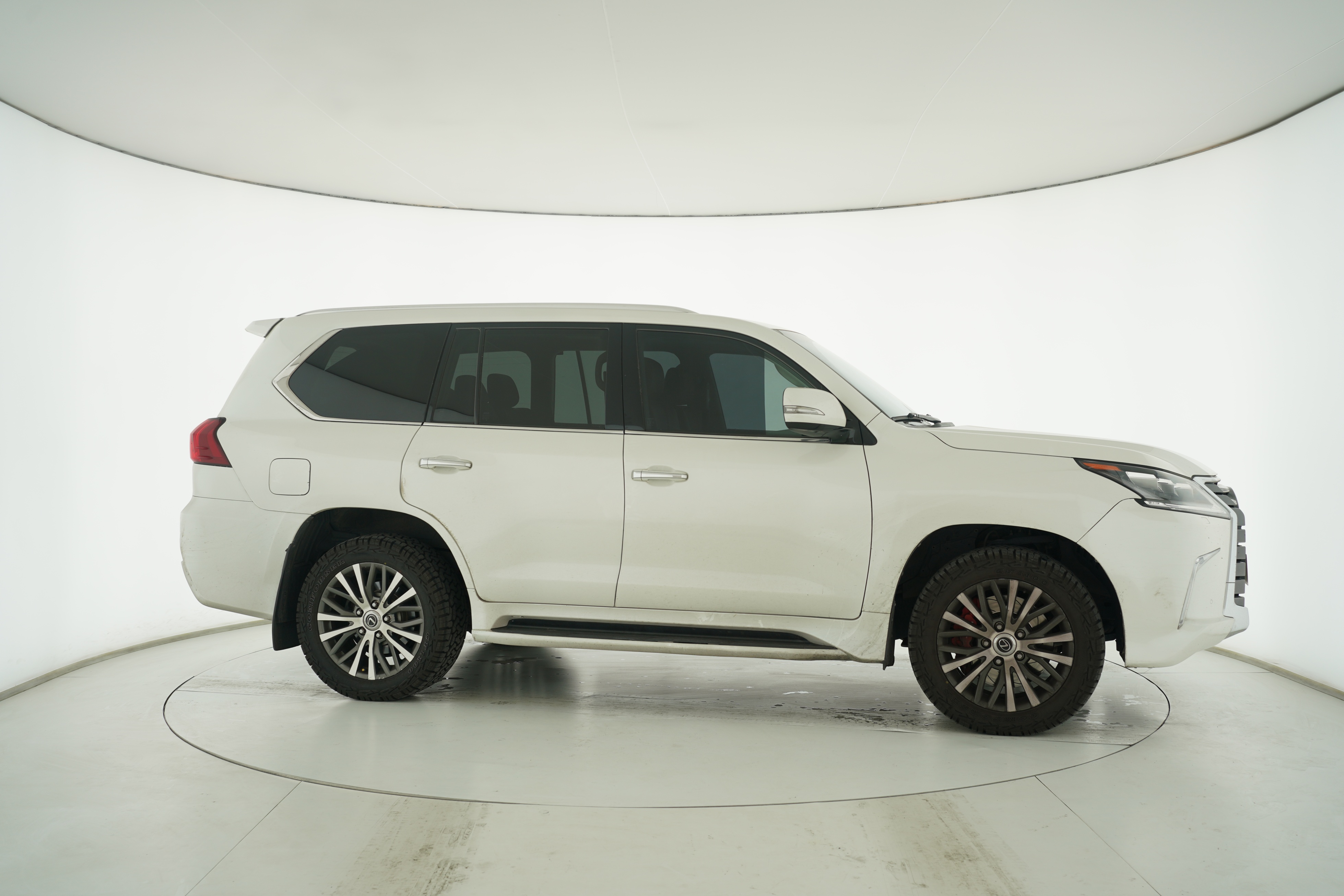 Lexus LX 2017 — фото 8