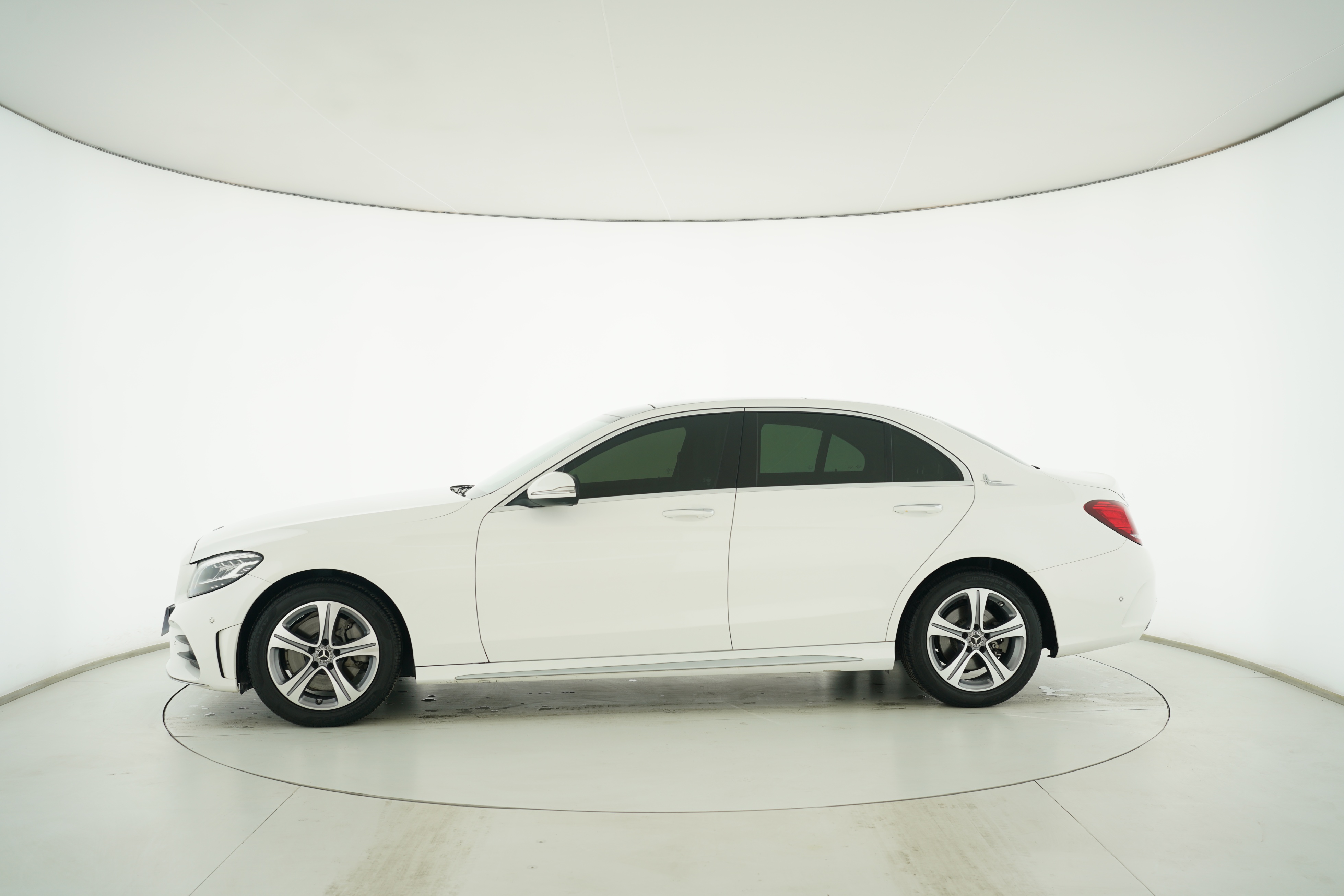 Mercedes Benz C-Class 2020 — фото 7