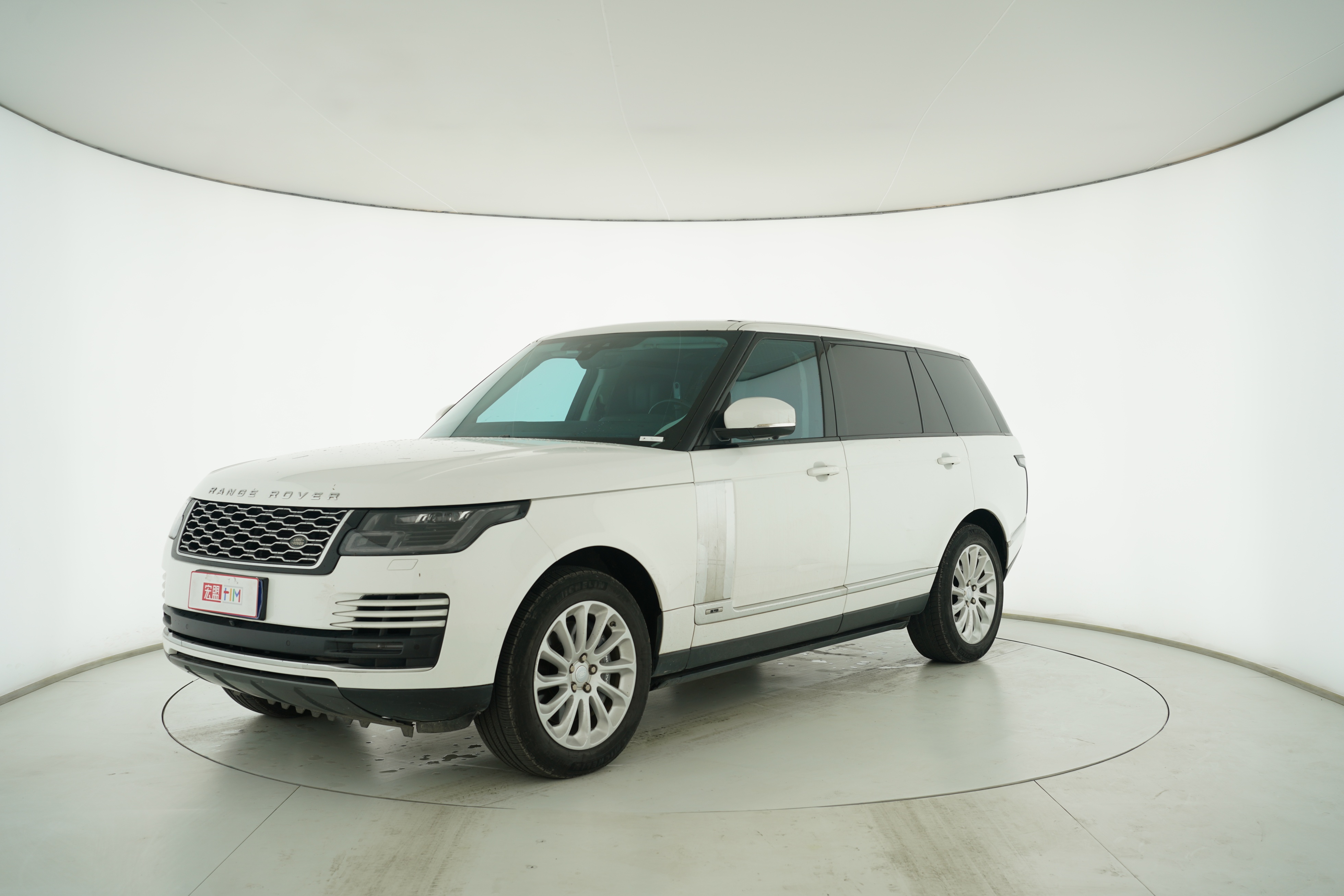 Land Rover Range Rover 2018 — фото 1