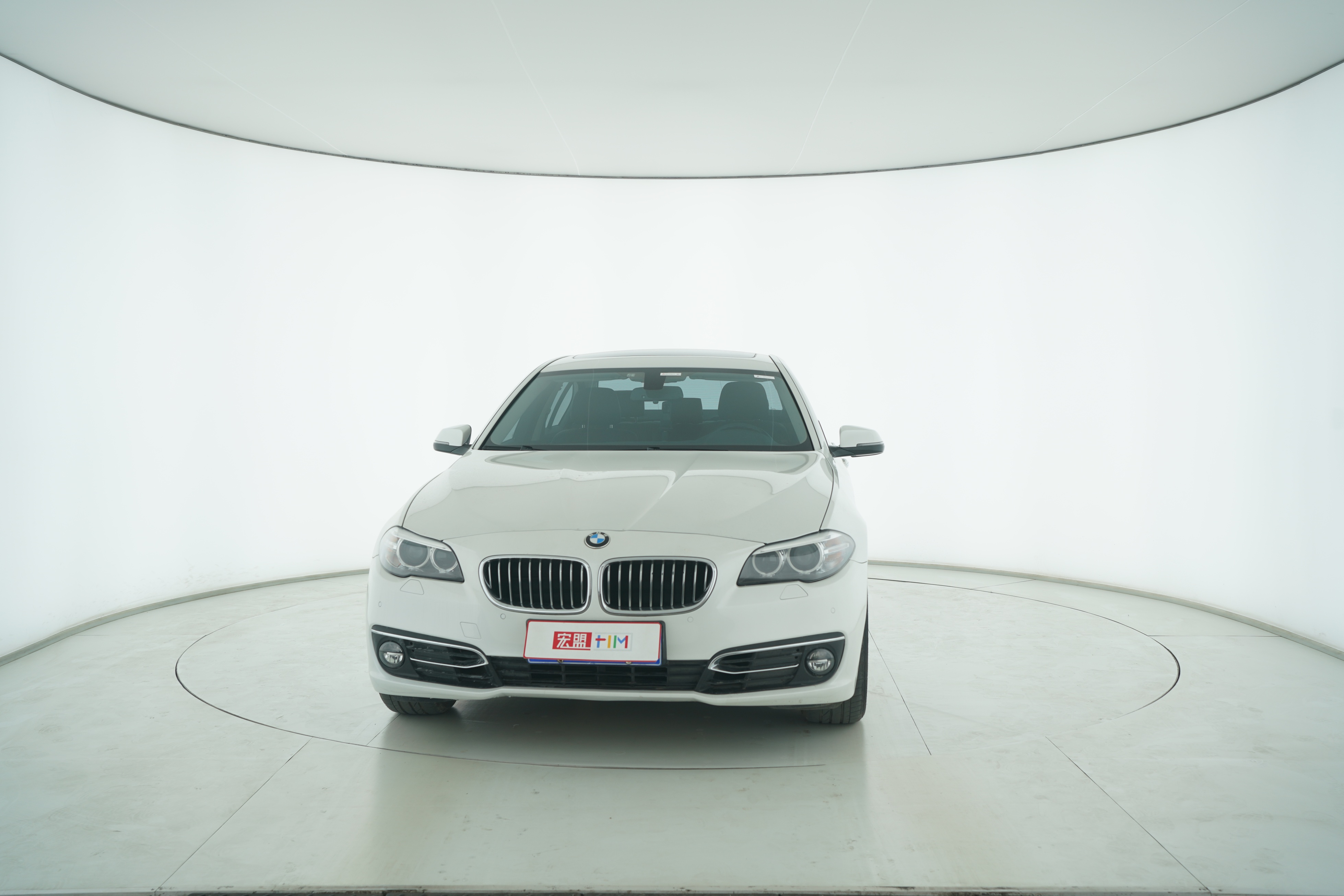 BMW 5 Series 2014 — фото 5