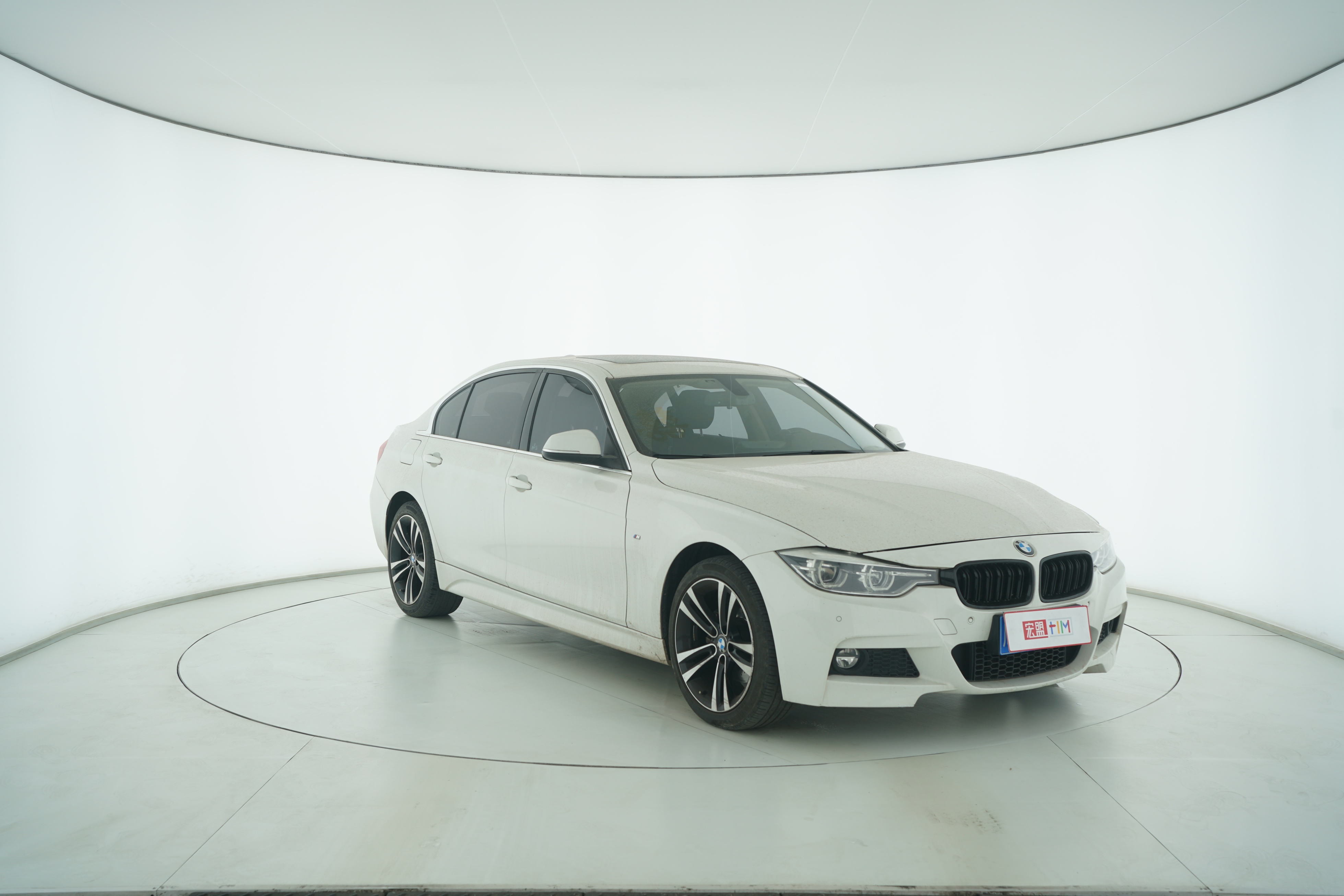 BMW 3 Series 2019 — фото 2