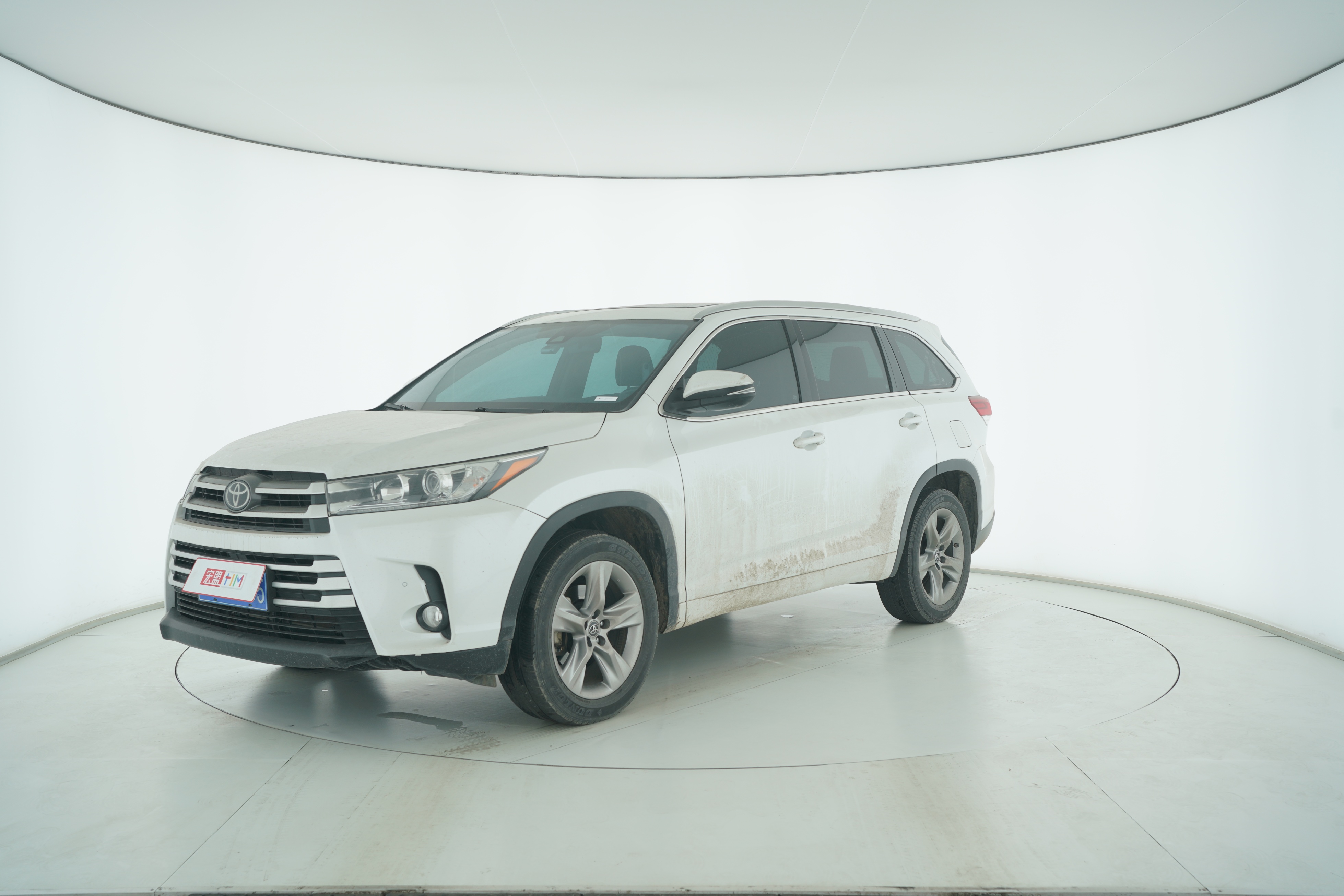 Toyota Highlander 2021 — фото 1