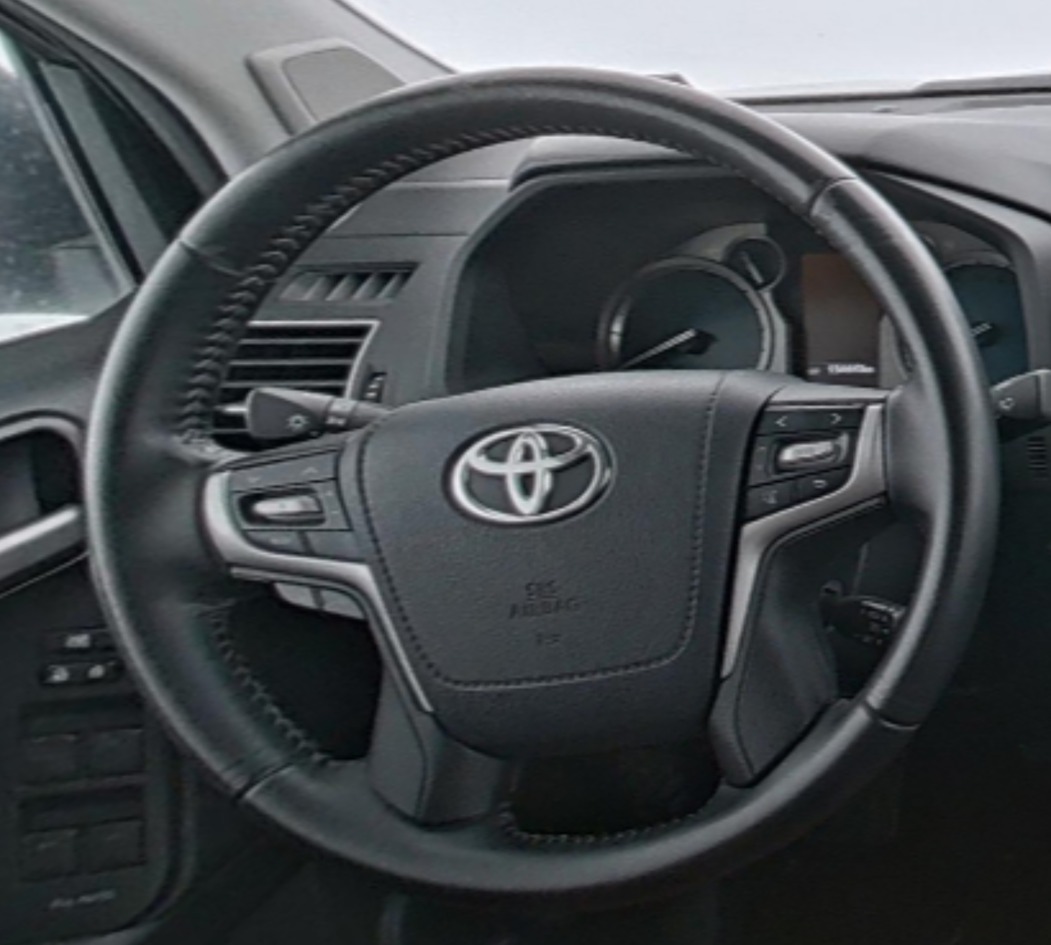 Toyota Prado 2019 — фото 10