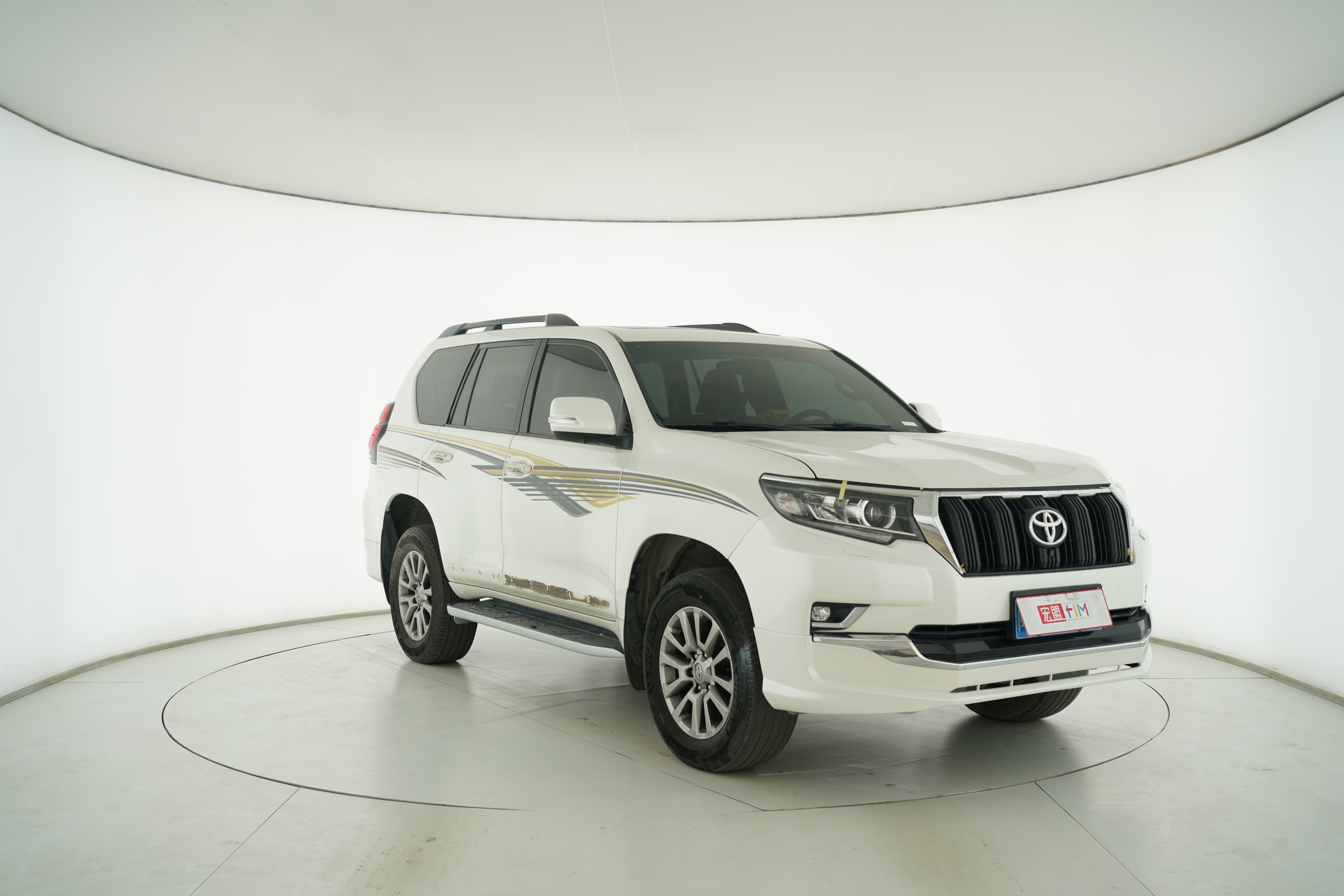 Toyota Prado 2019 — фото 2
