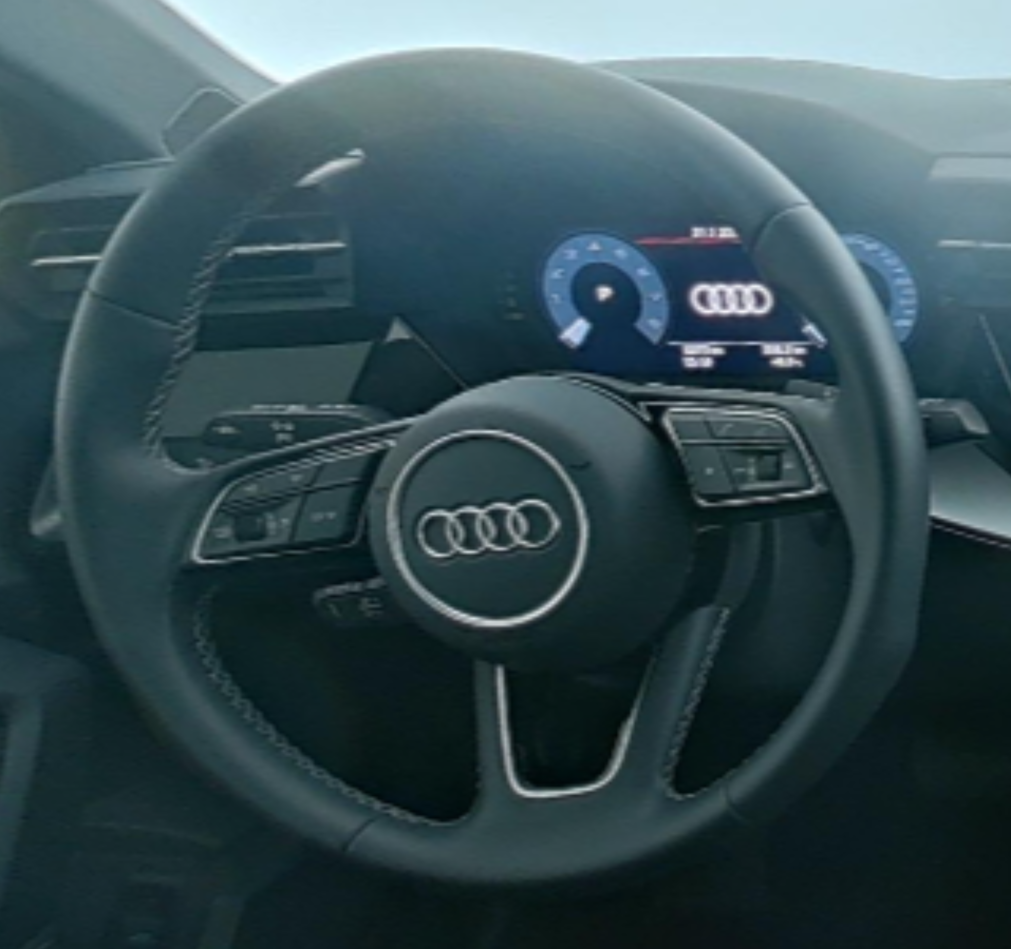 Audi A3 2024 — фото 10