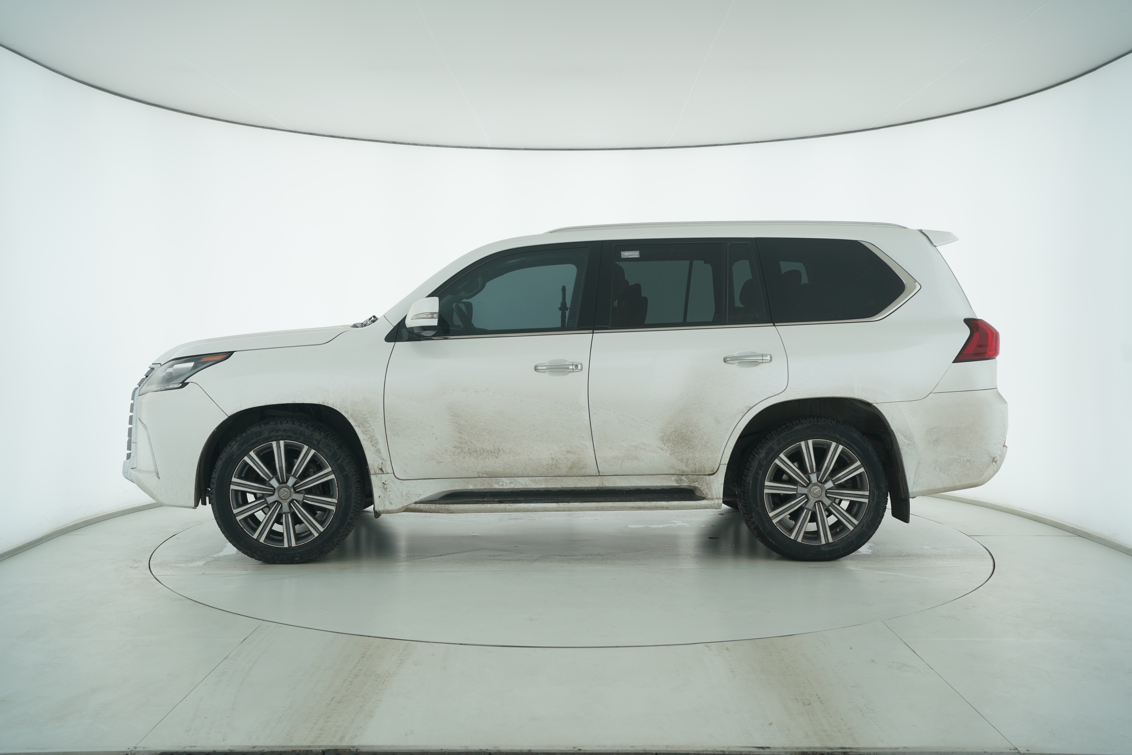 Lexus LX 2016 — фото 7