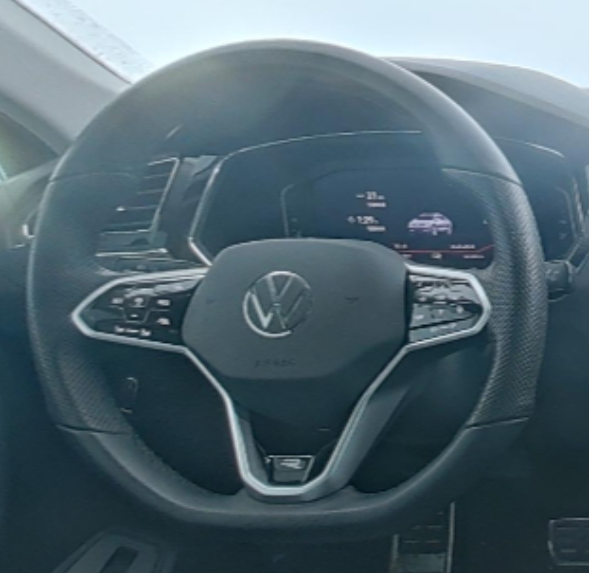 Volkswagen Tiguan X 2021 — фото 10