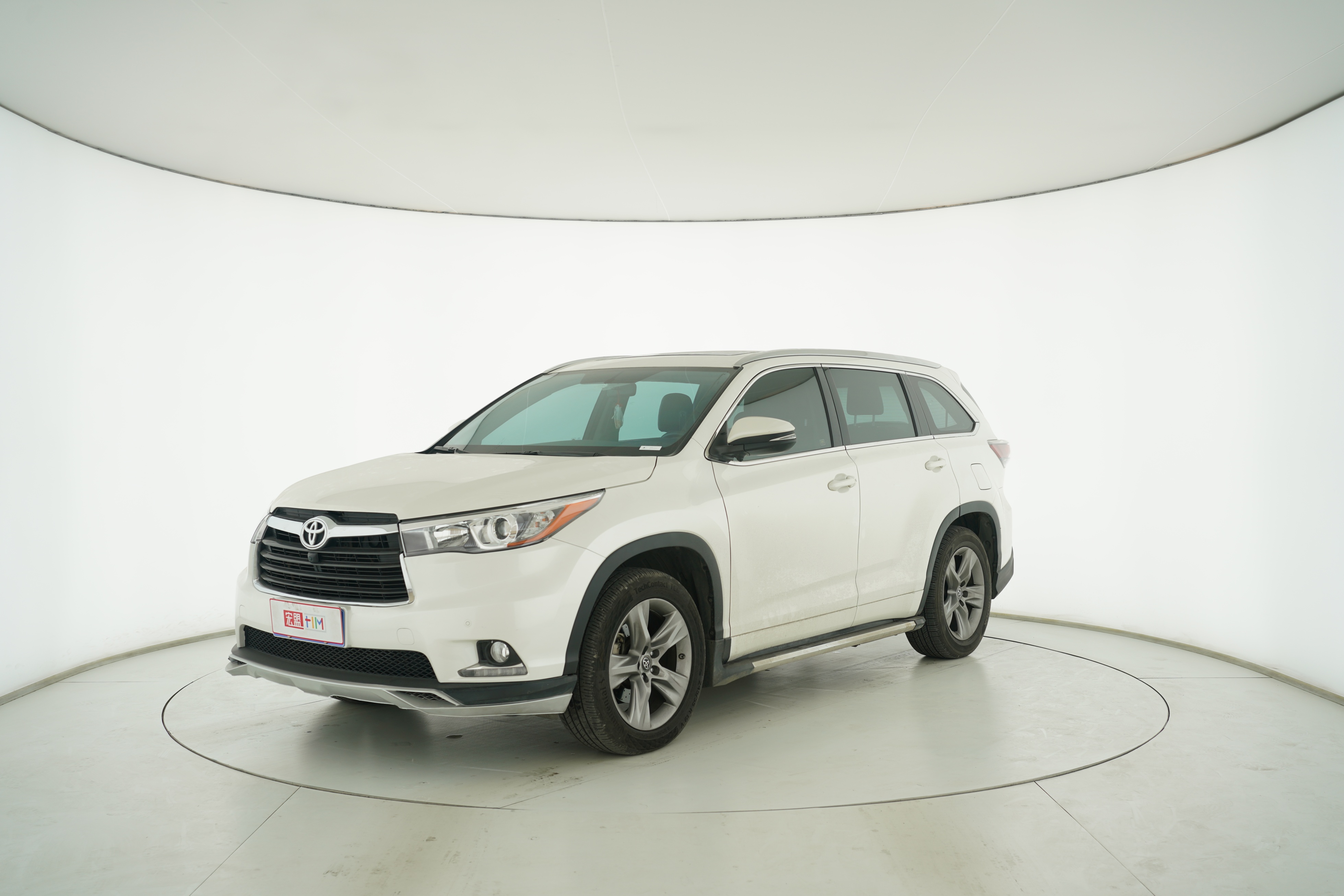 Toyota Highlander 2015 — фото 1
