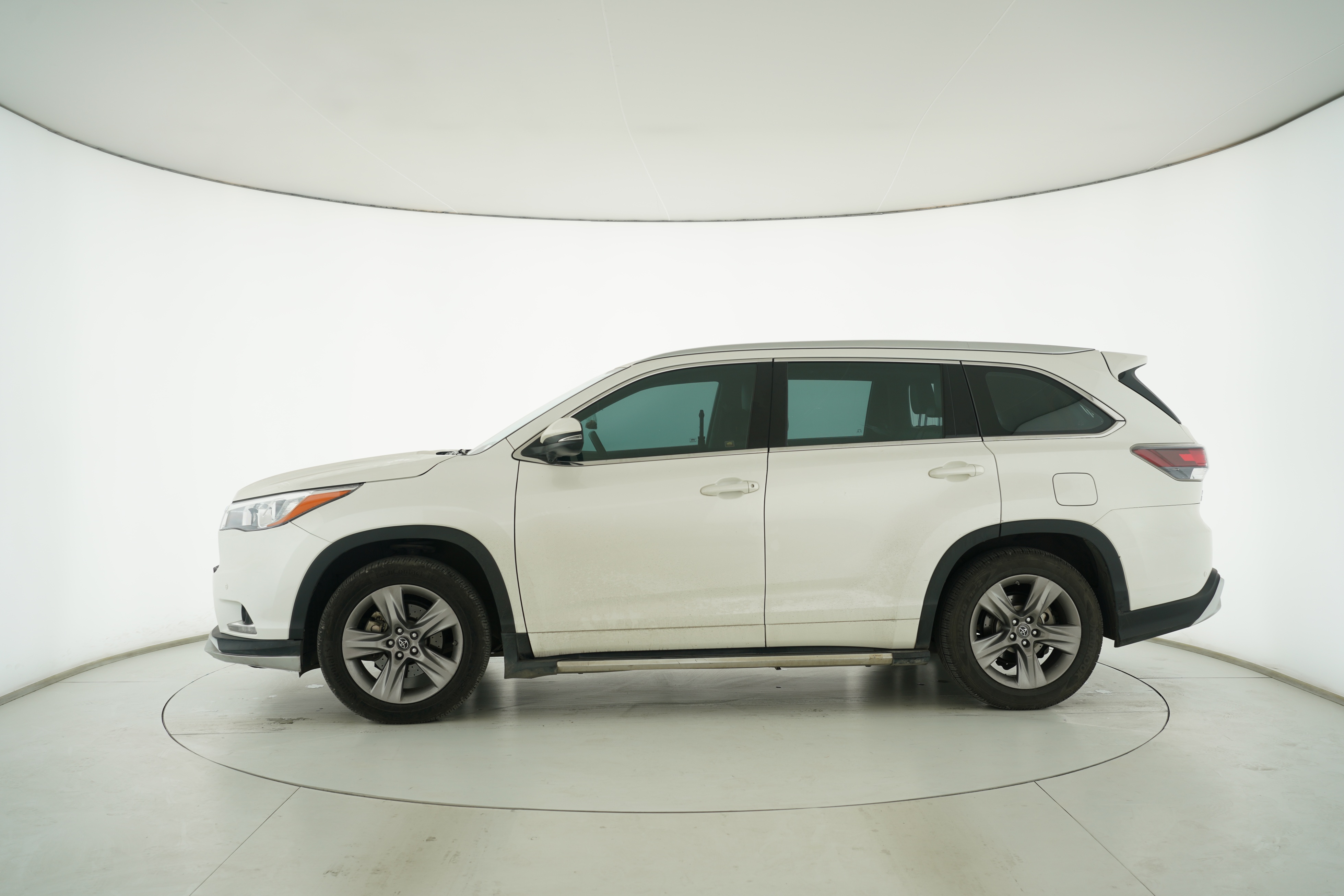 Toyota Highlander 2015 — фото 7