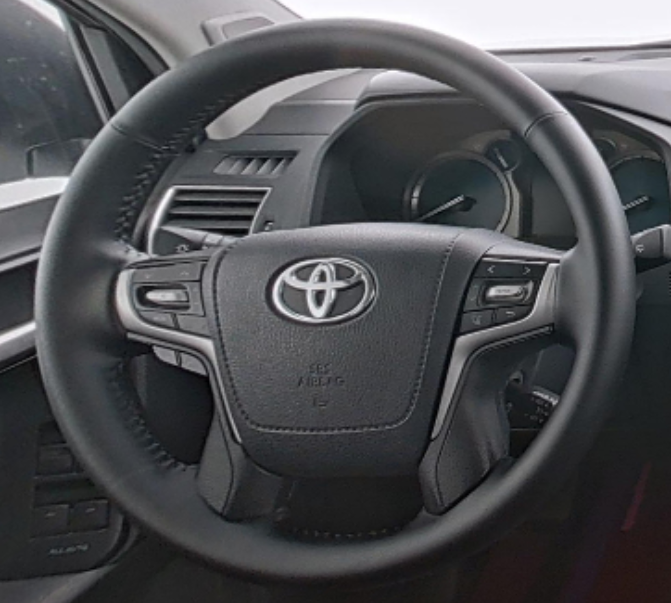 Toyota Prado 2018 — фото 10