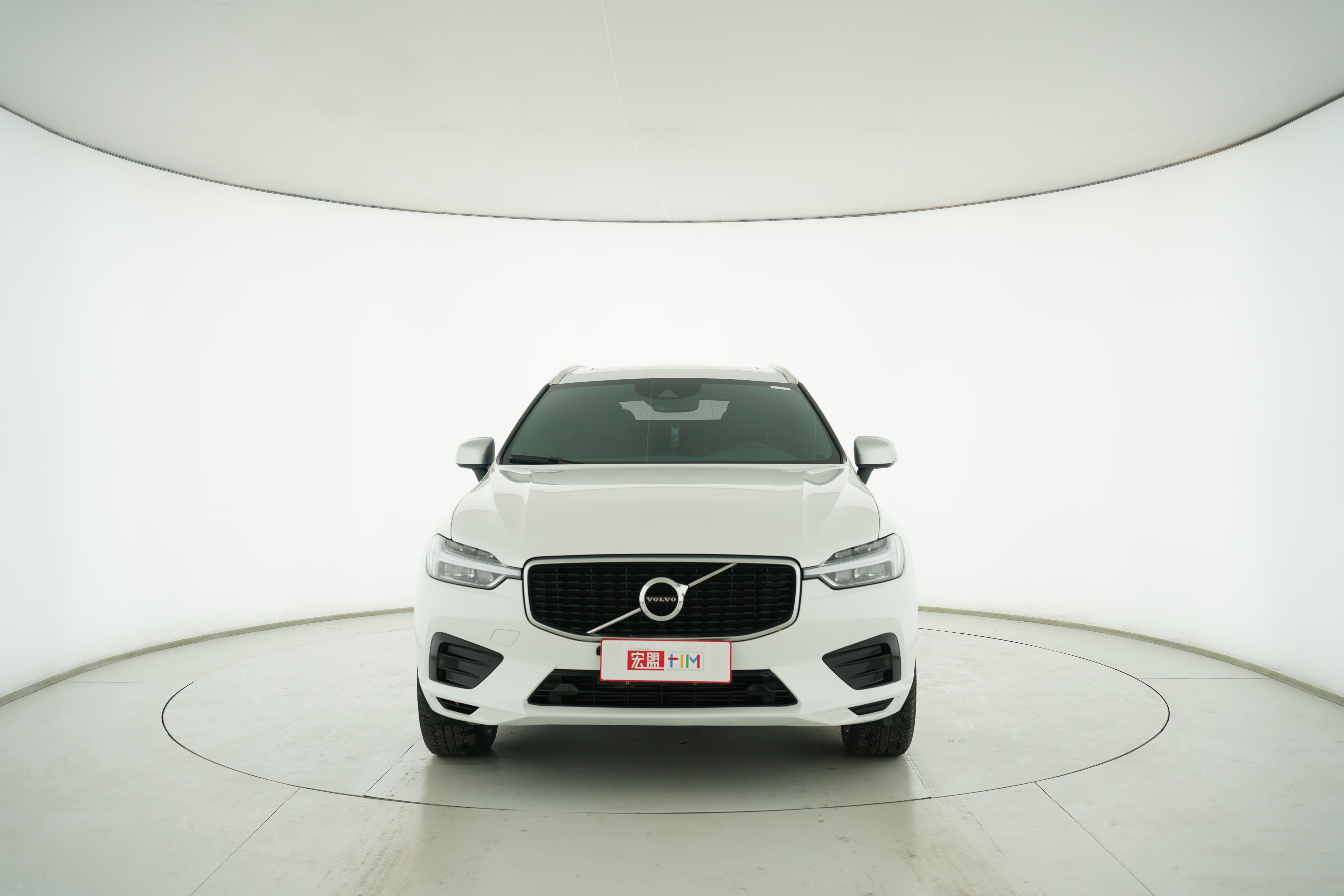VOLVO XC60 2019 — фото 5