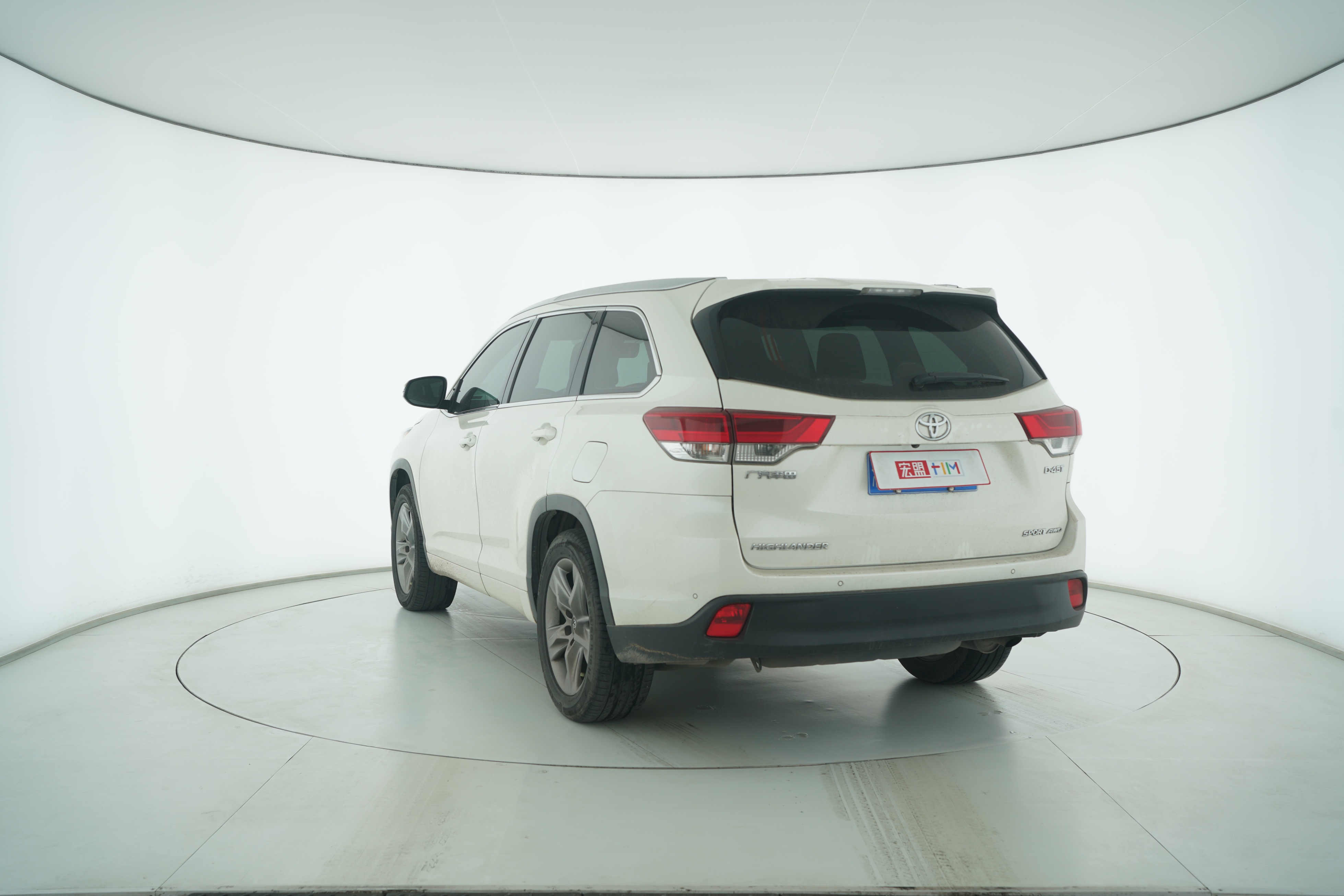 Toyota Highlander 2018 — фото 3